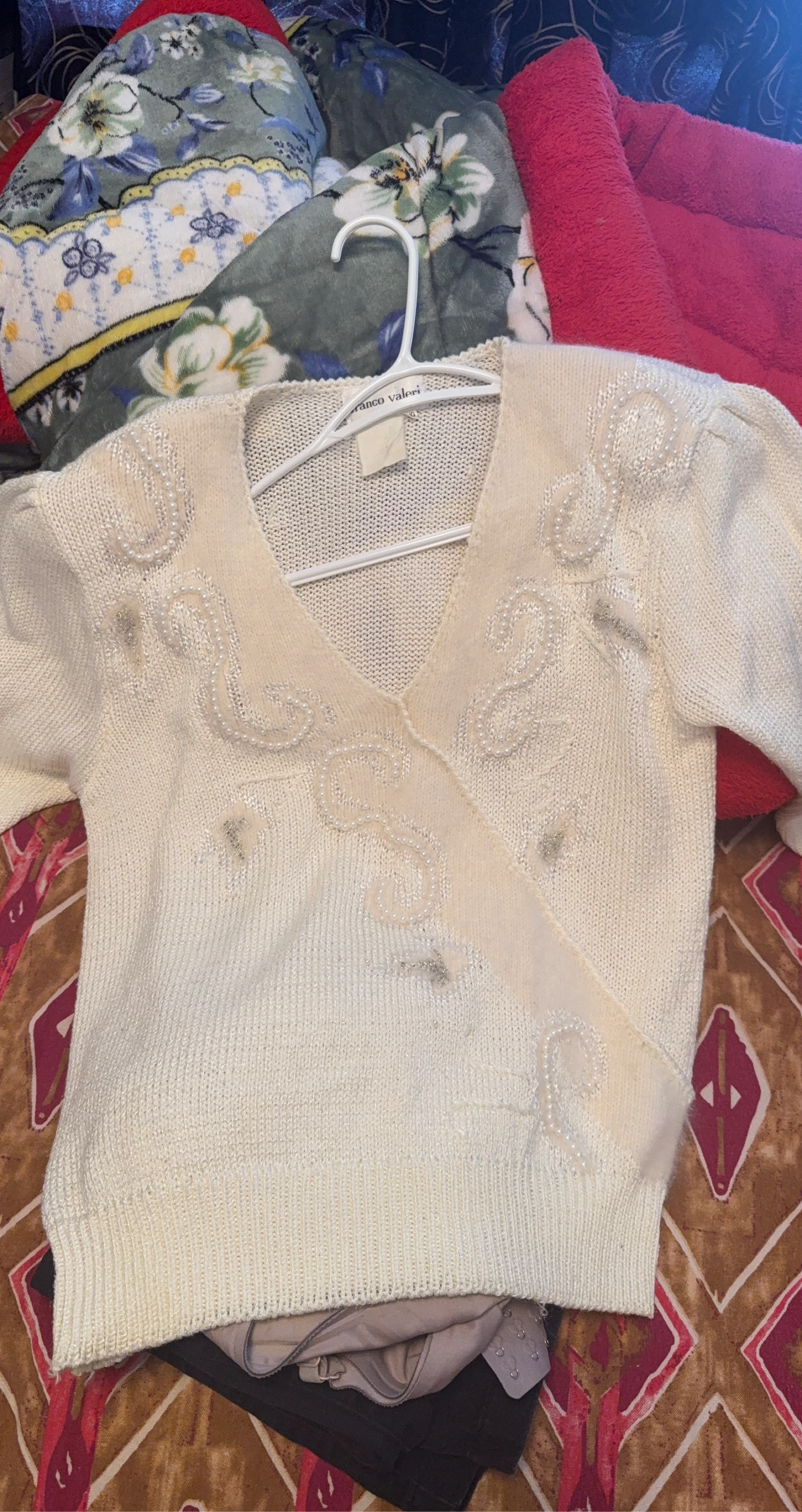 Franco Valeri Cream Beaded V-Neck Sweater