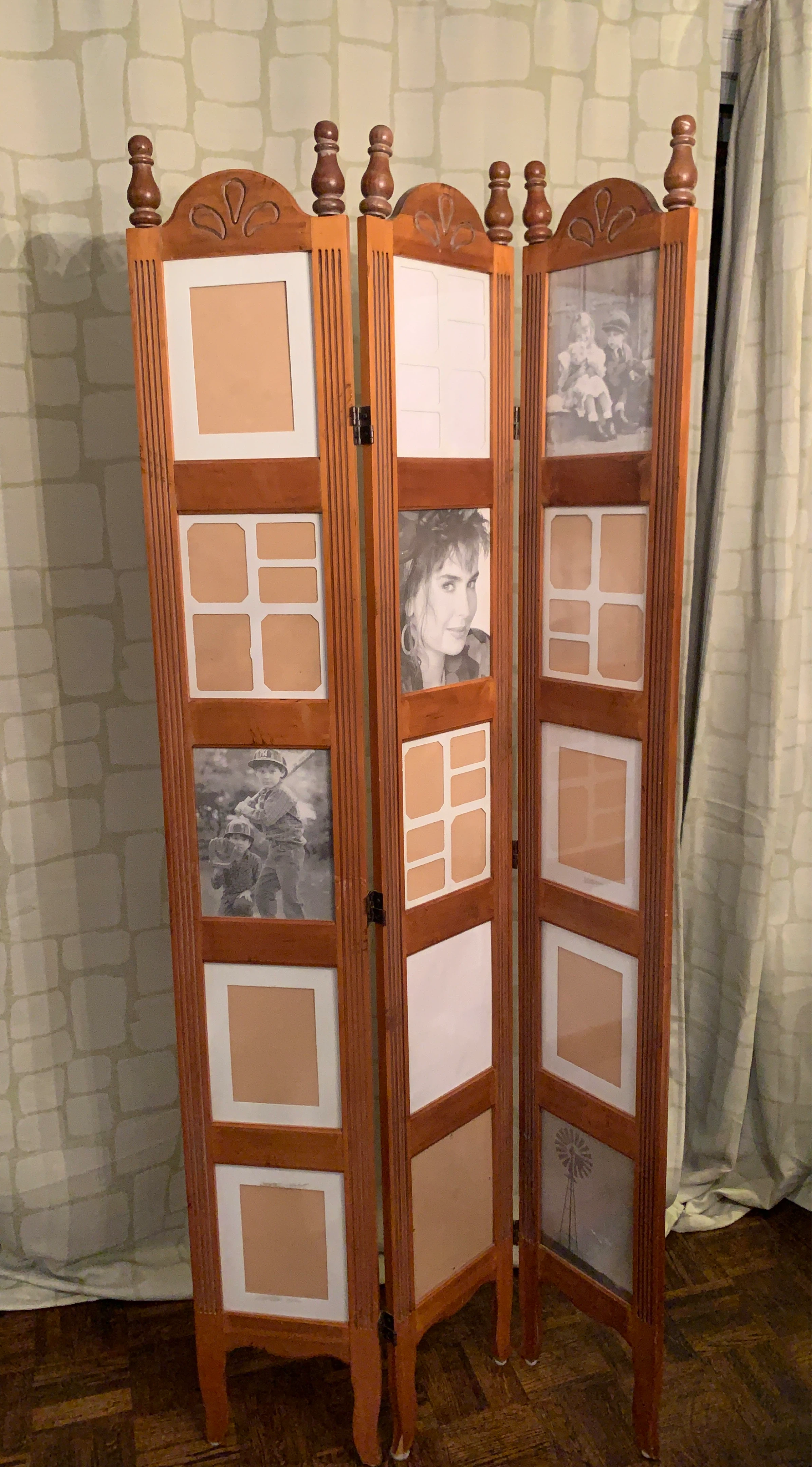 Wooden Folding 3-Panel Room Divider Photo Display