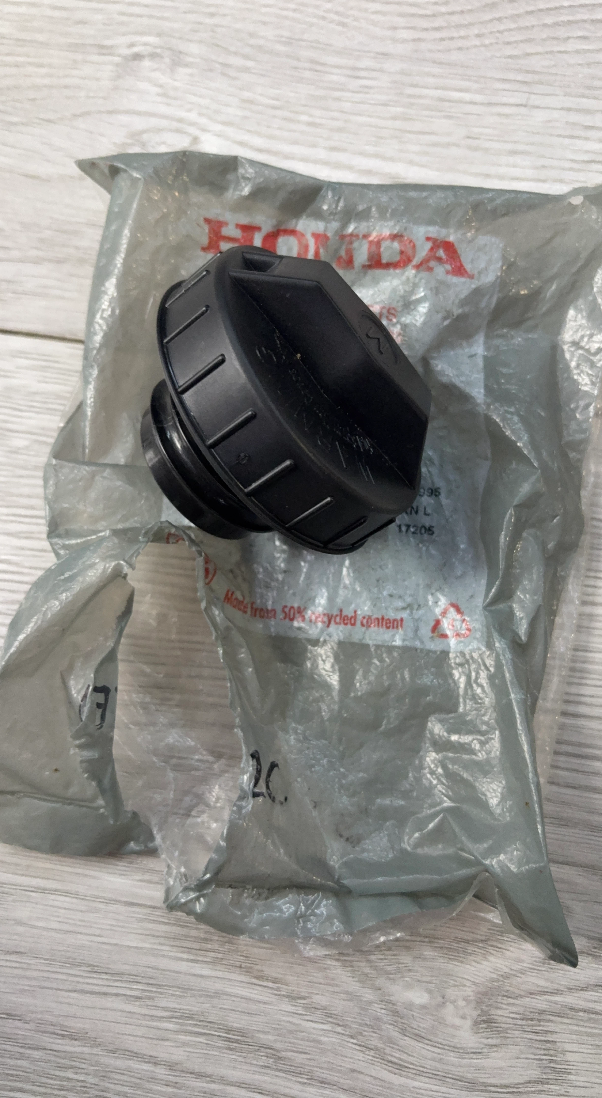 Honda Fuel Cap (GENUINE)