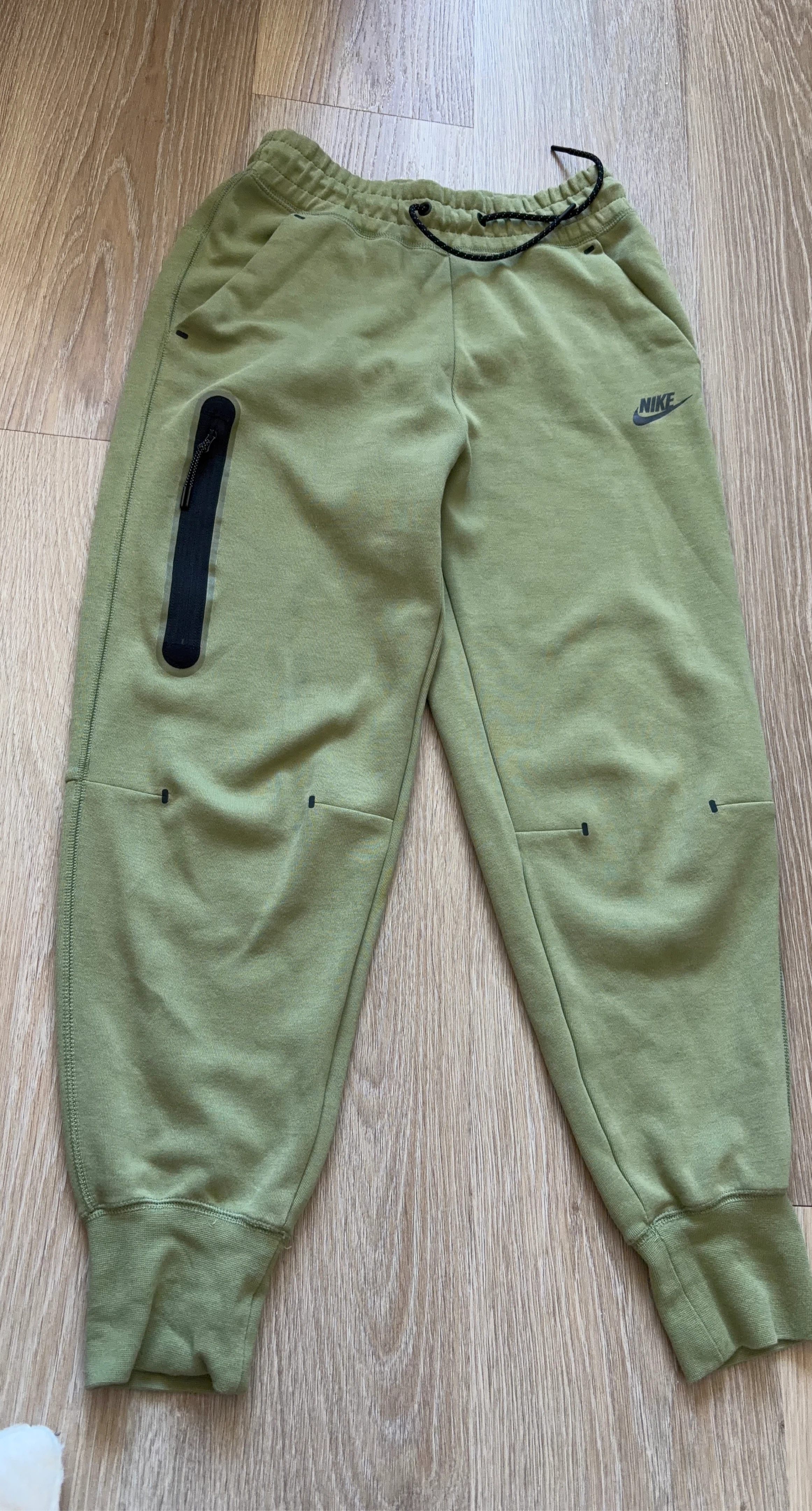 Nike Tech Fleece Joggers Olive Green