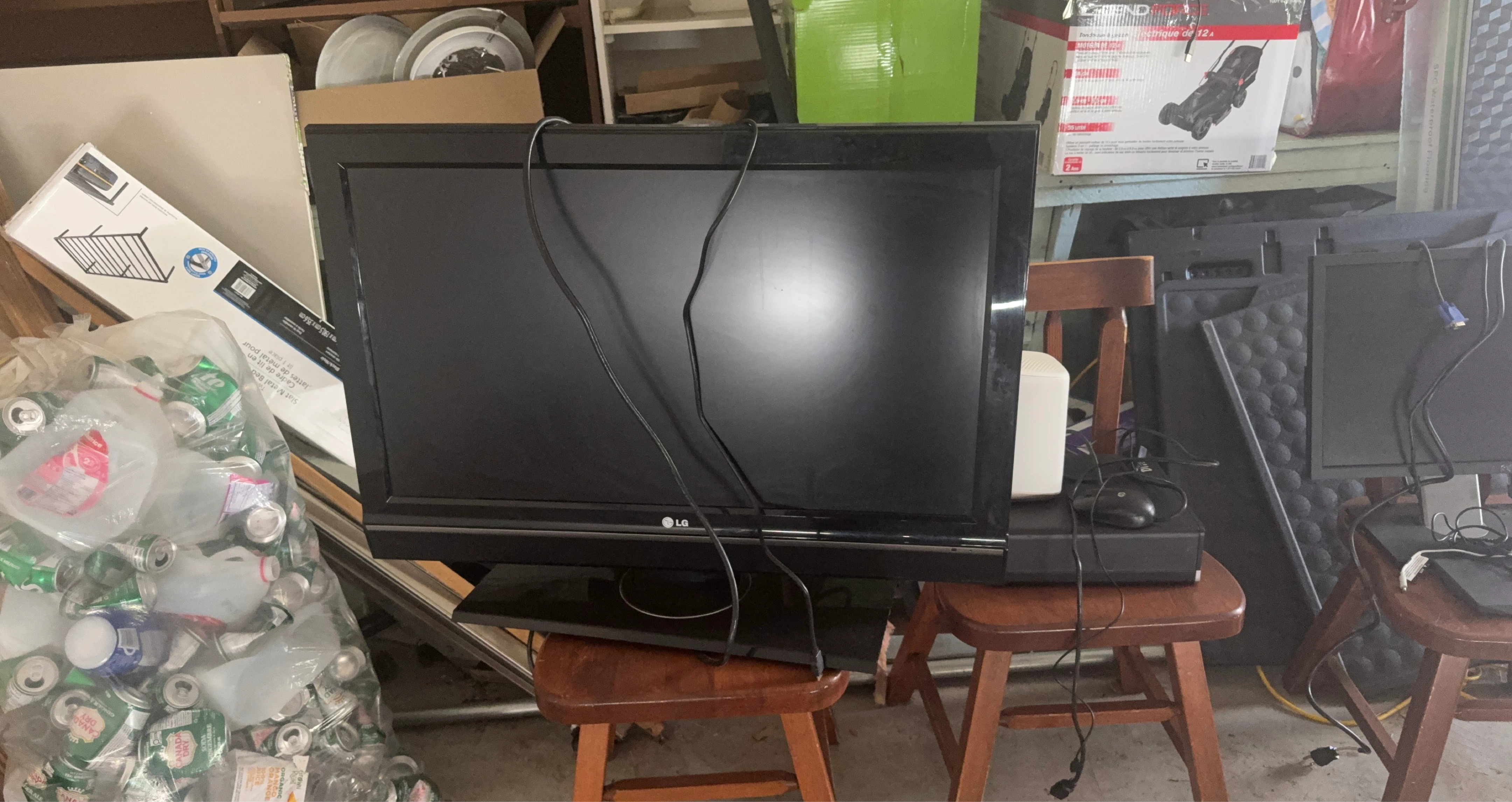 LG Television