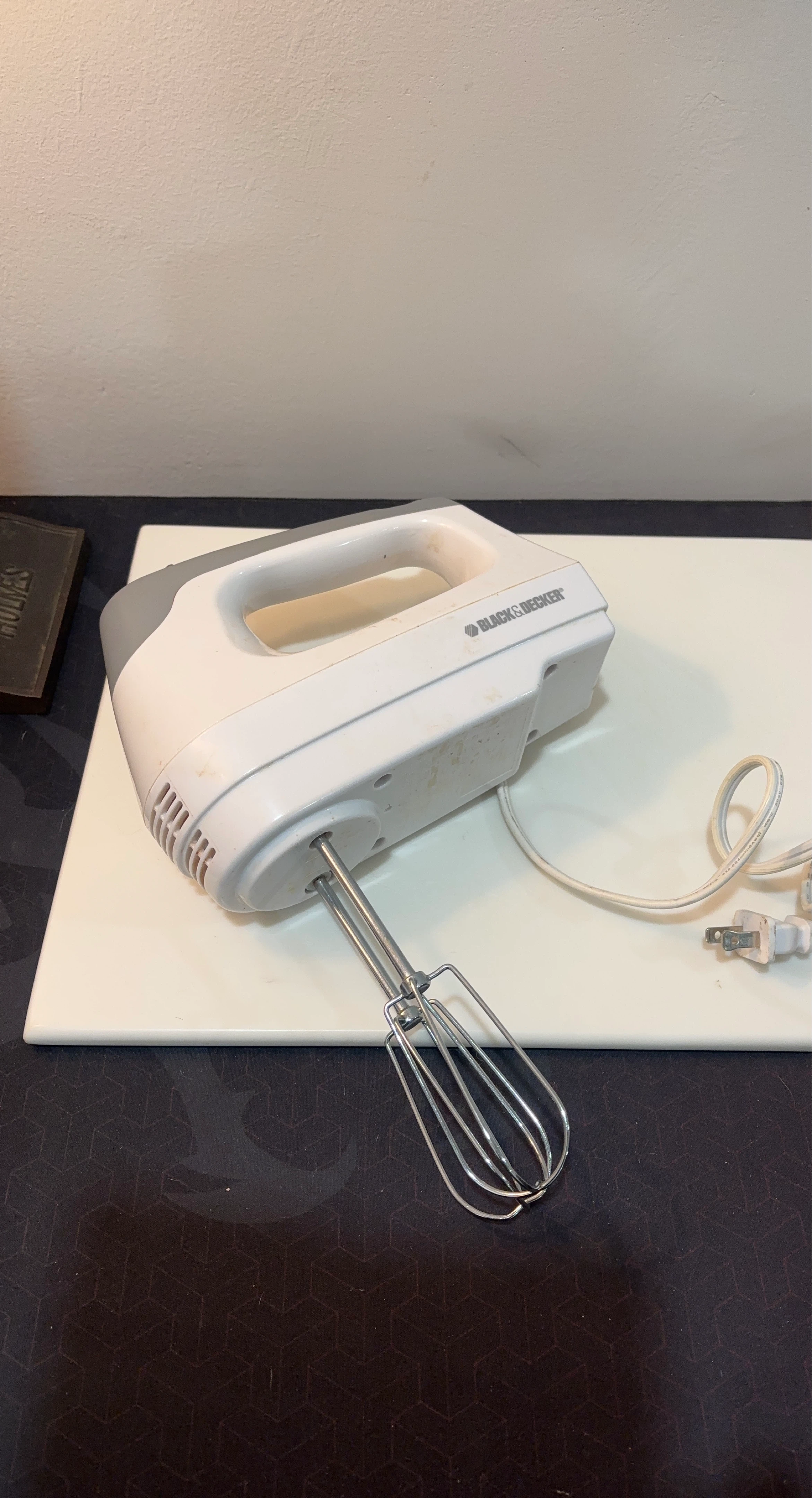 Black & Decker Hand Mixer