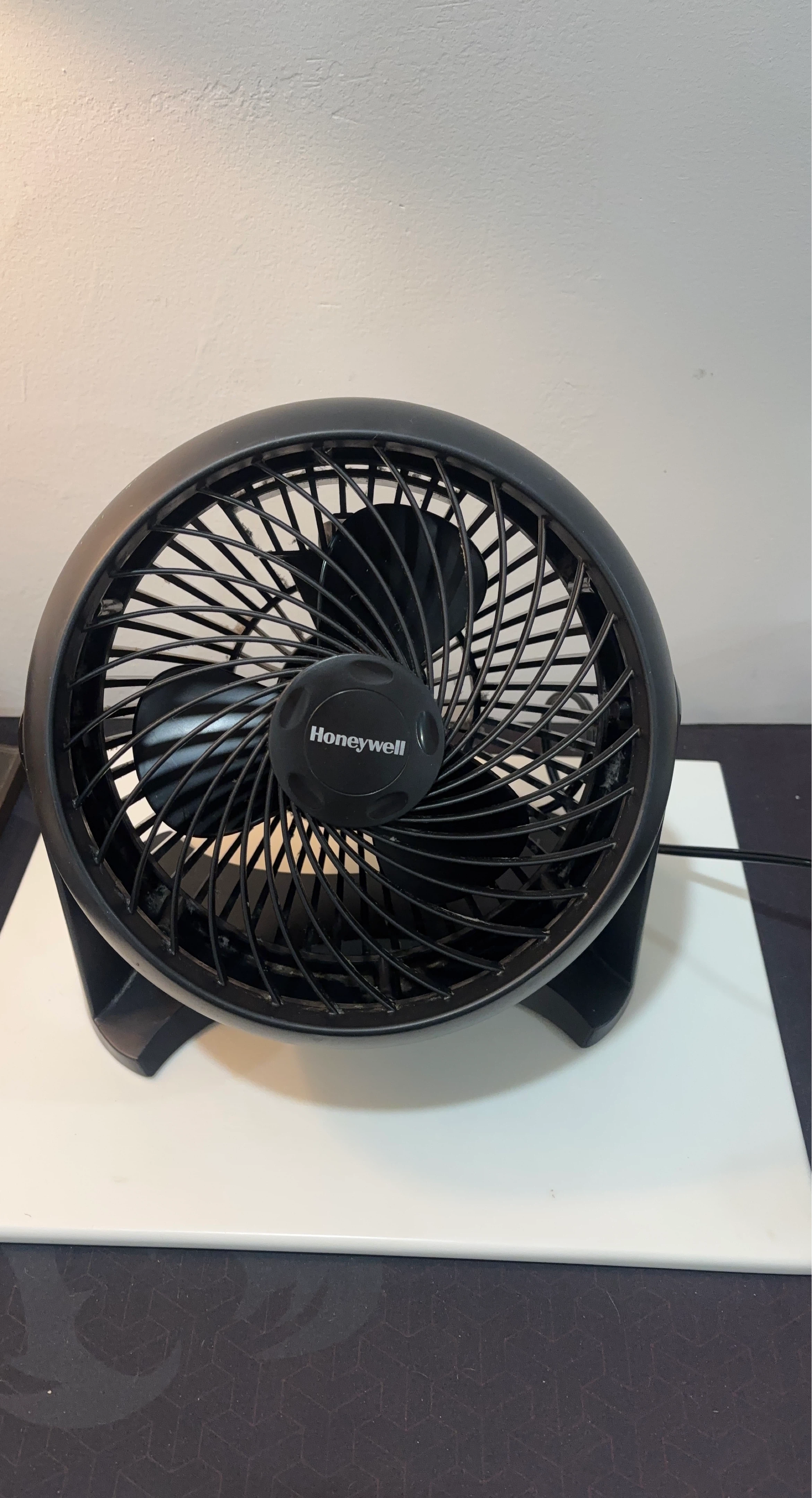 Honeywell Black Personal Air Circulator Fan