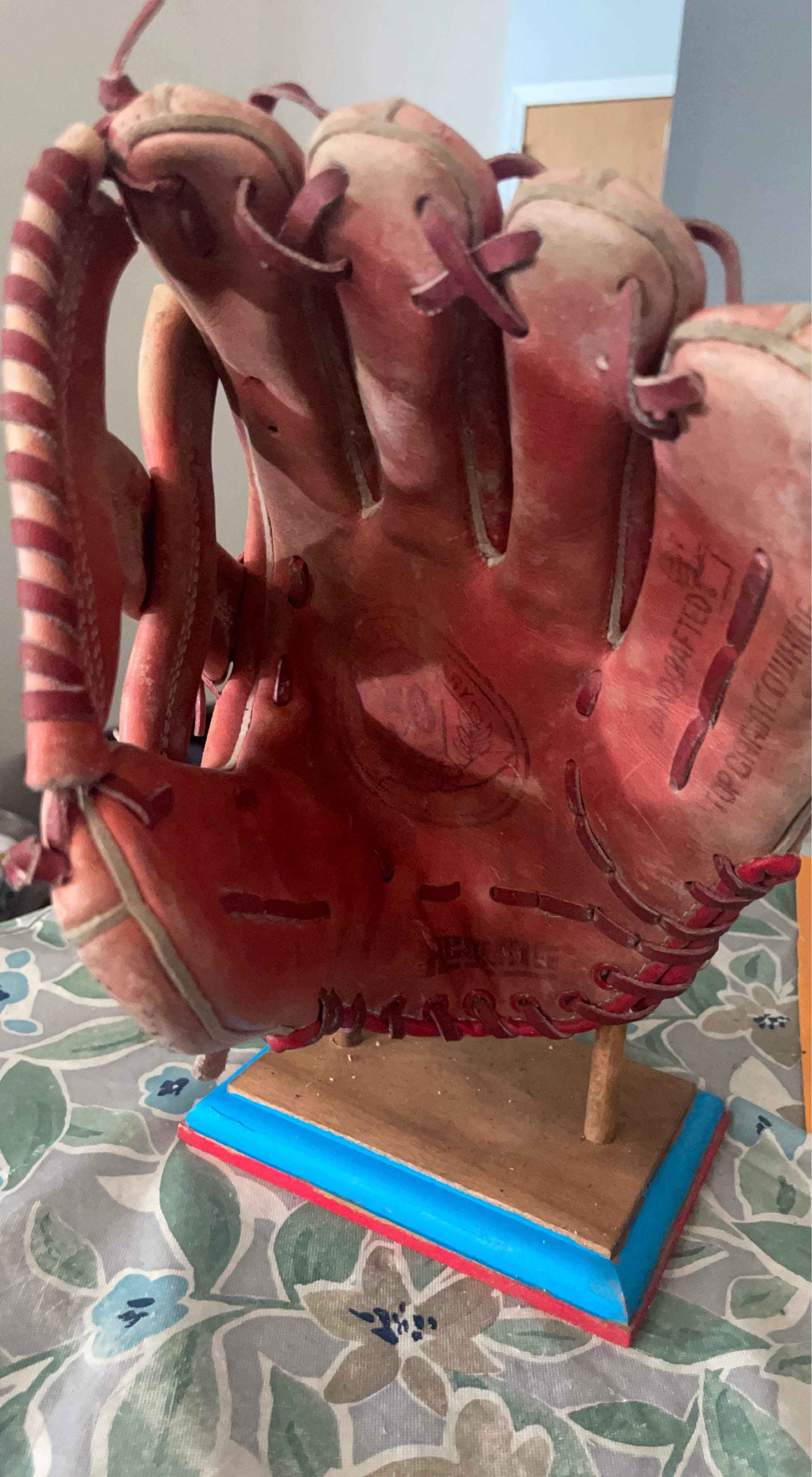 Regent Baseball Glove