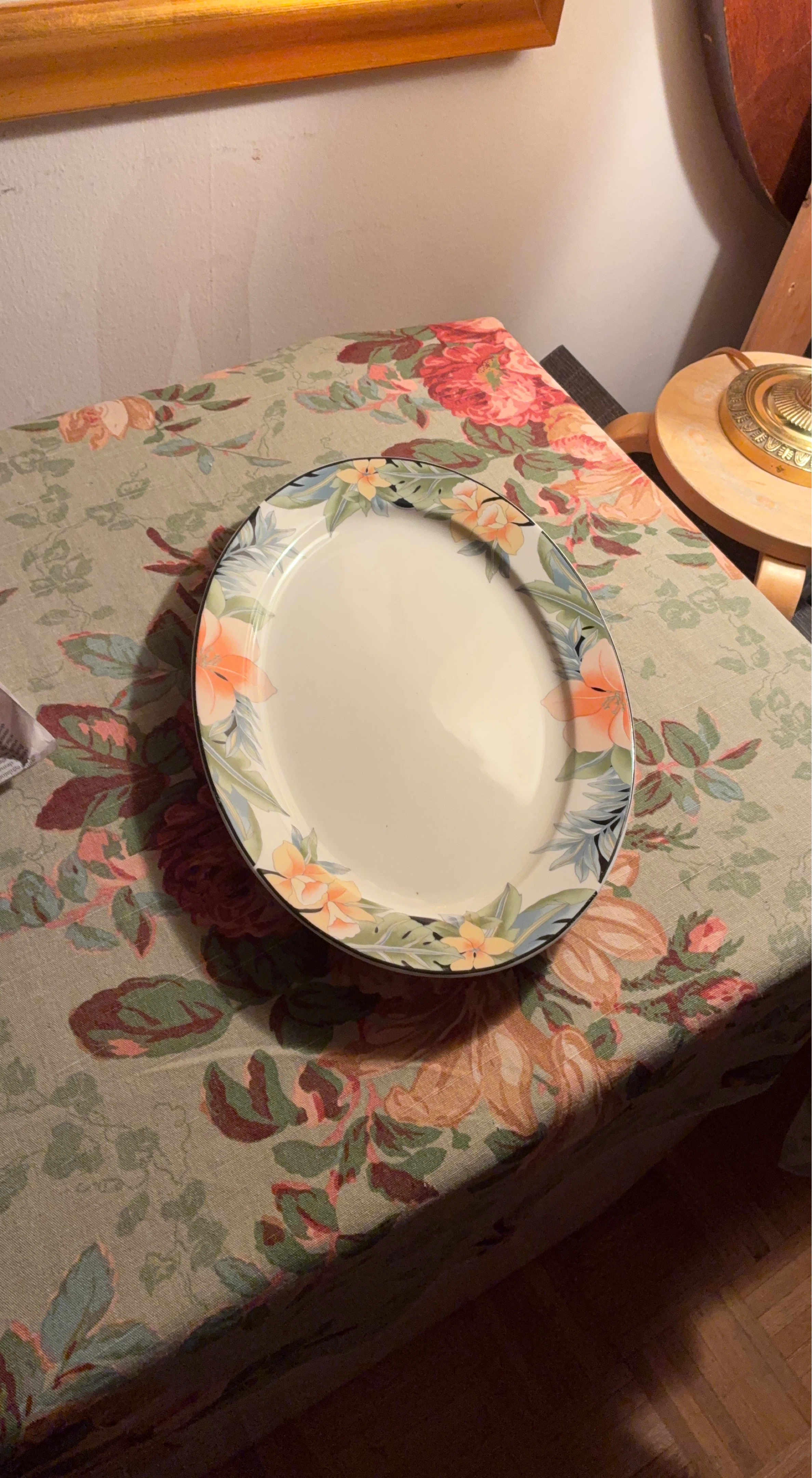 Gibson Oval Serving Platter