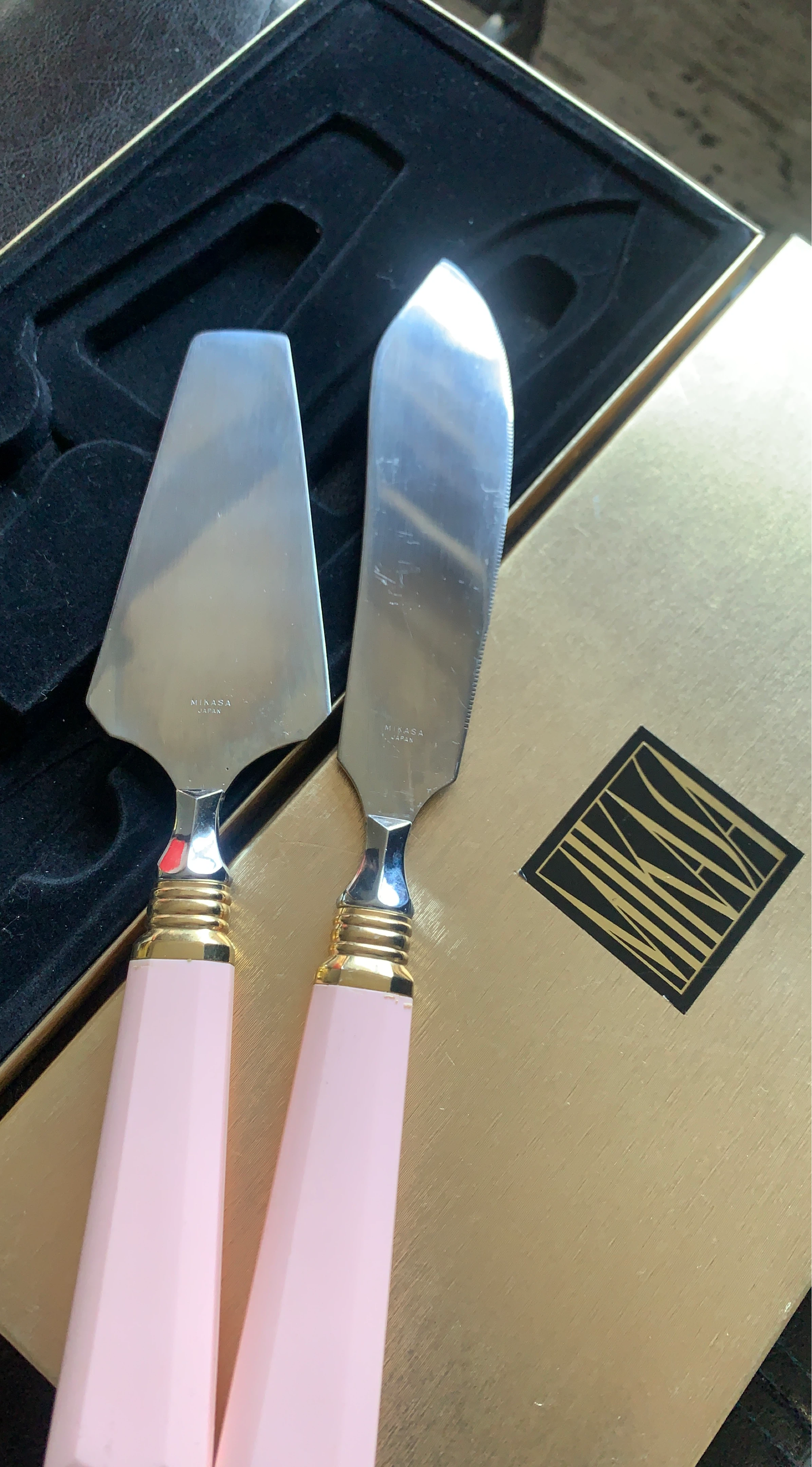 JAPAN-Mikasa Cake Server Set - Pink Handles