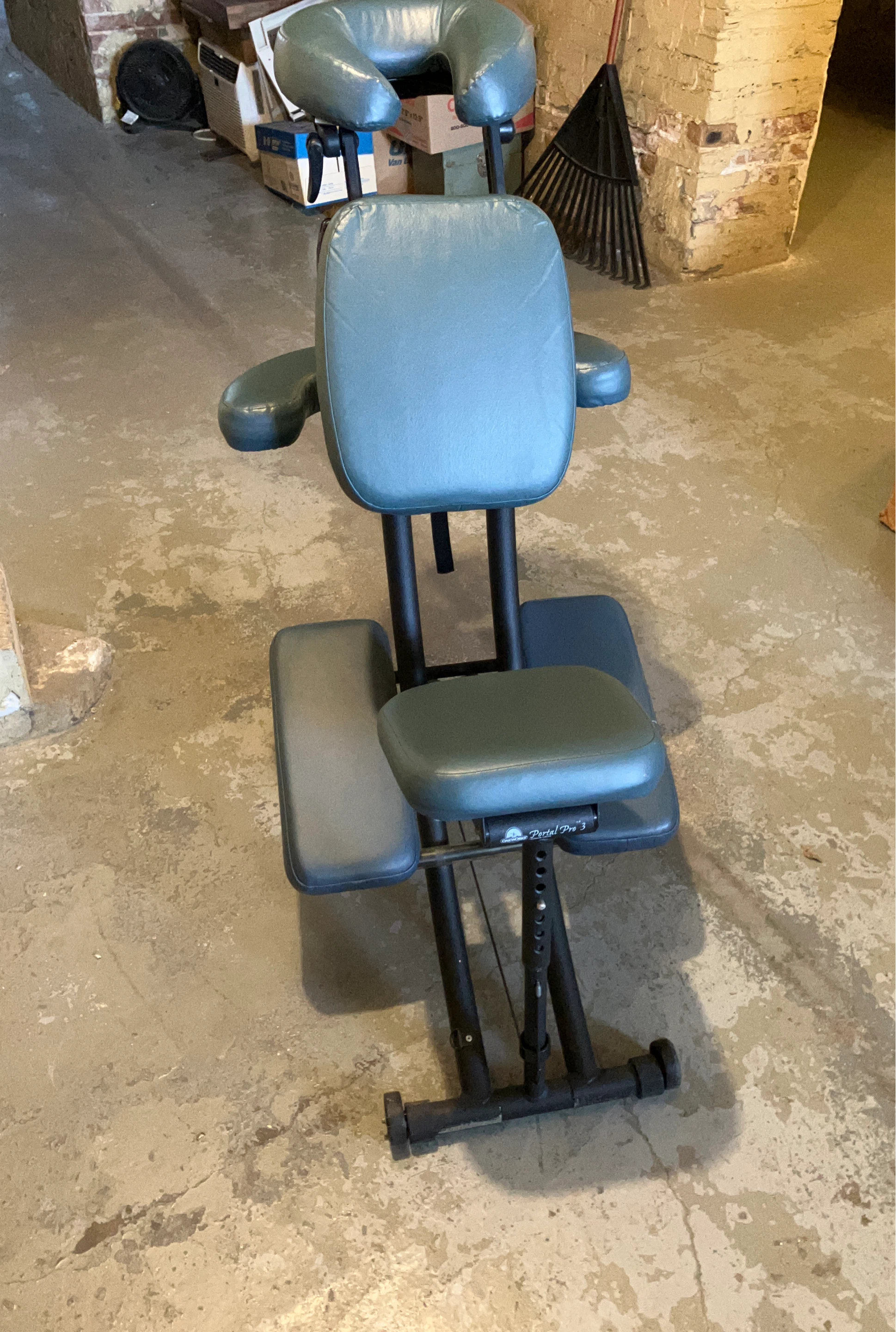 Oakworks Portable Massage Chair with Bag