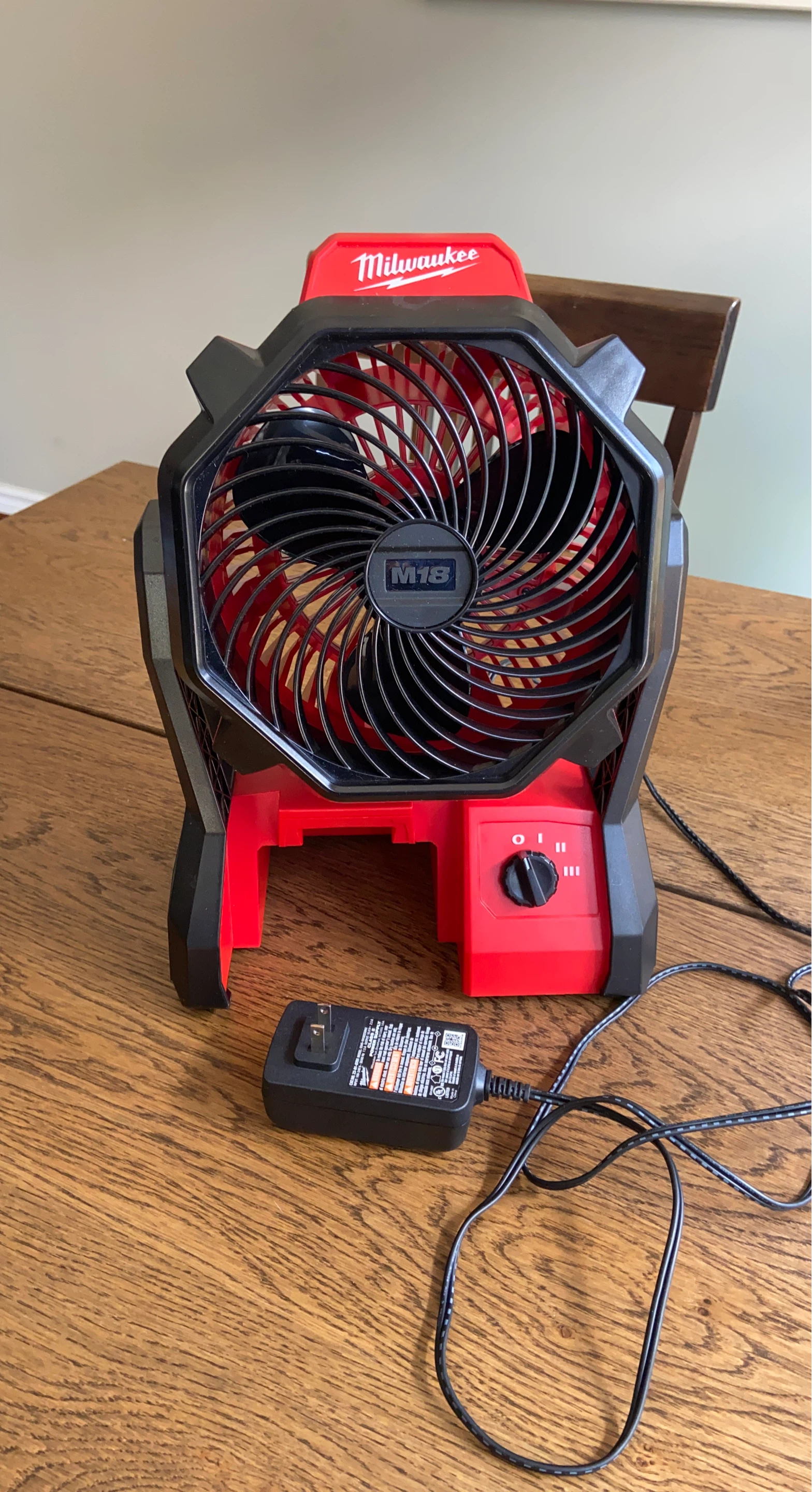 Milwaukee M18 Jobsite Fan