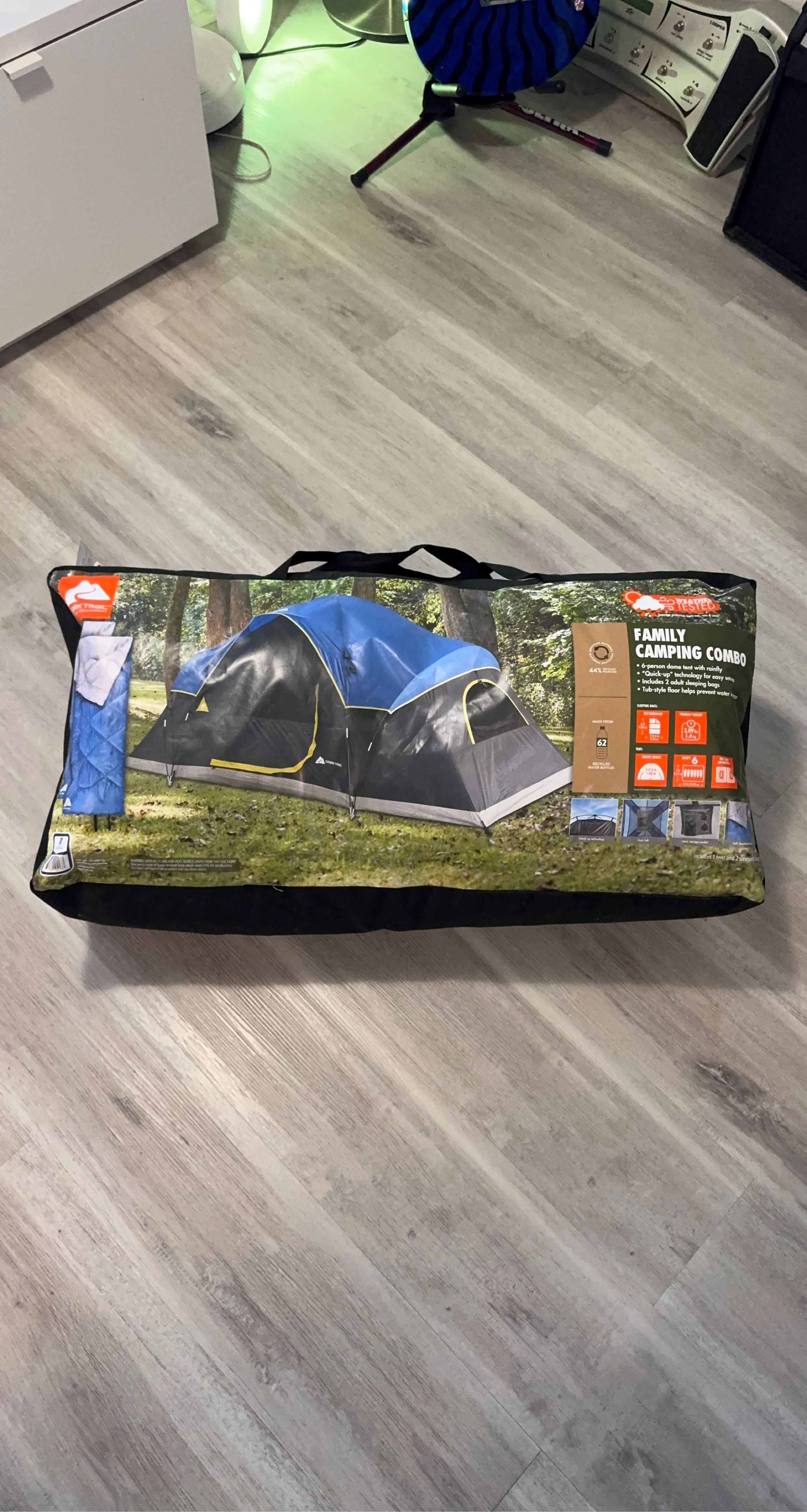 Ozark Trail Family Camping Combo – Tent & sleeping bag