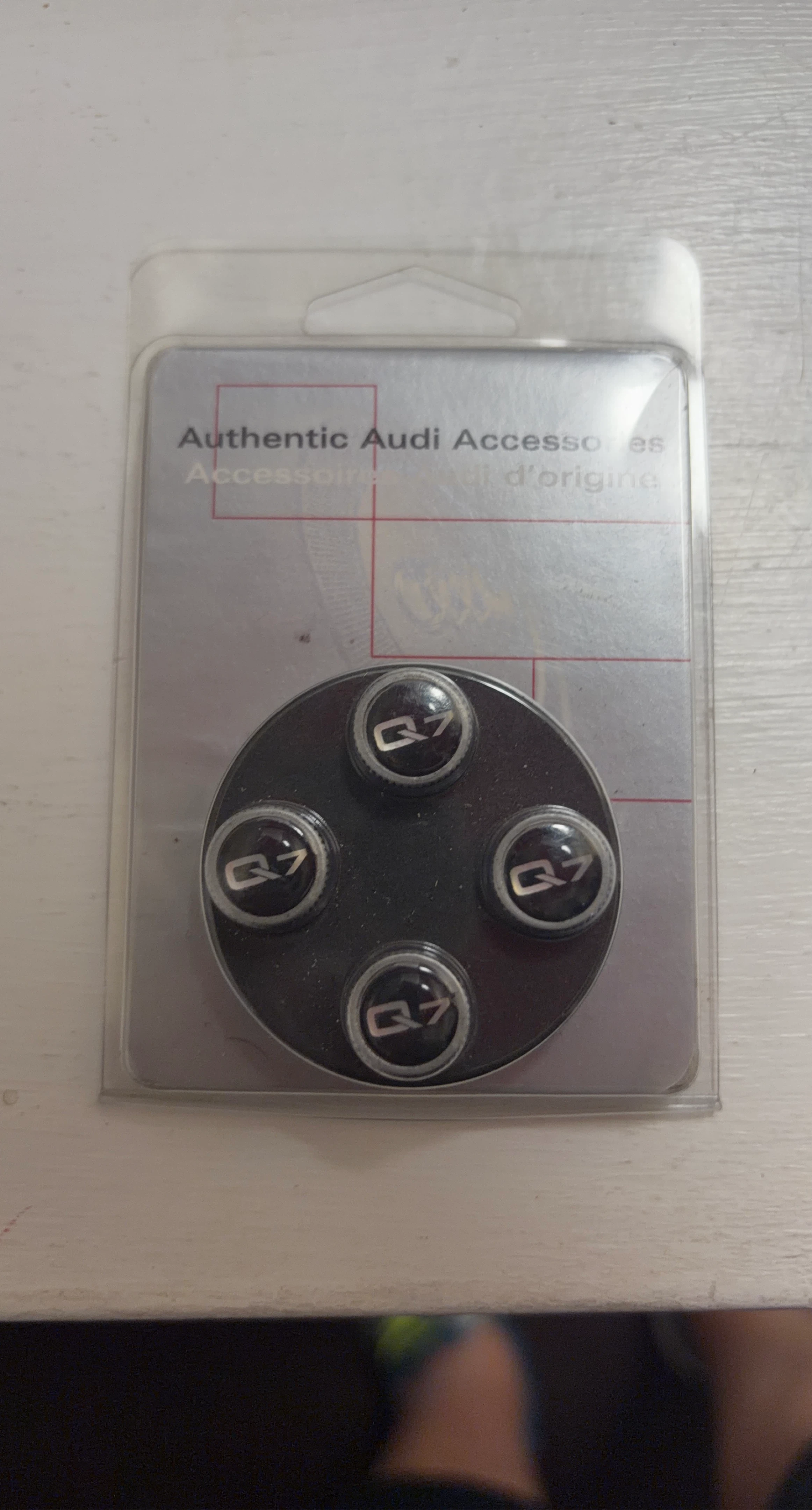 Audi Q7 Valve Stem Caps