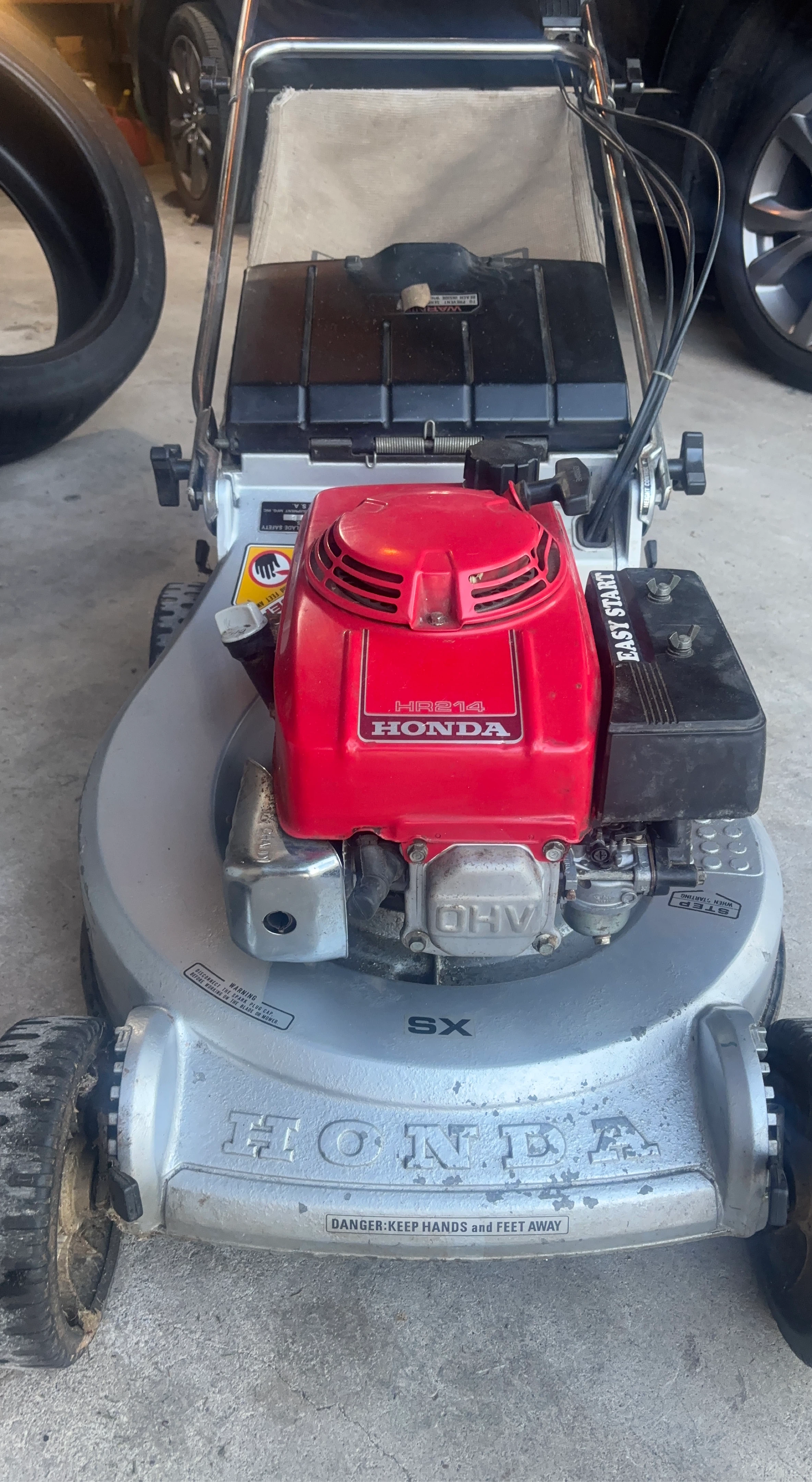Honda HRN214 Lawnmower