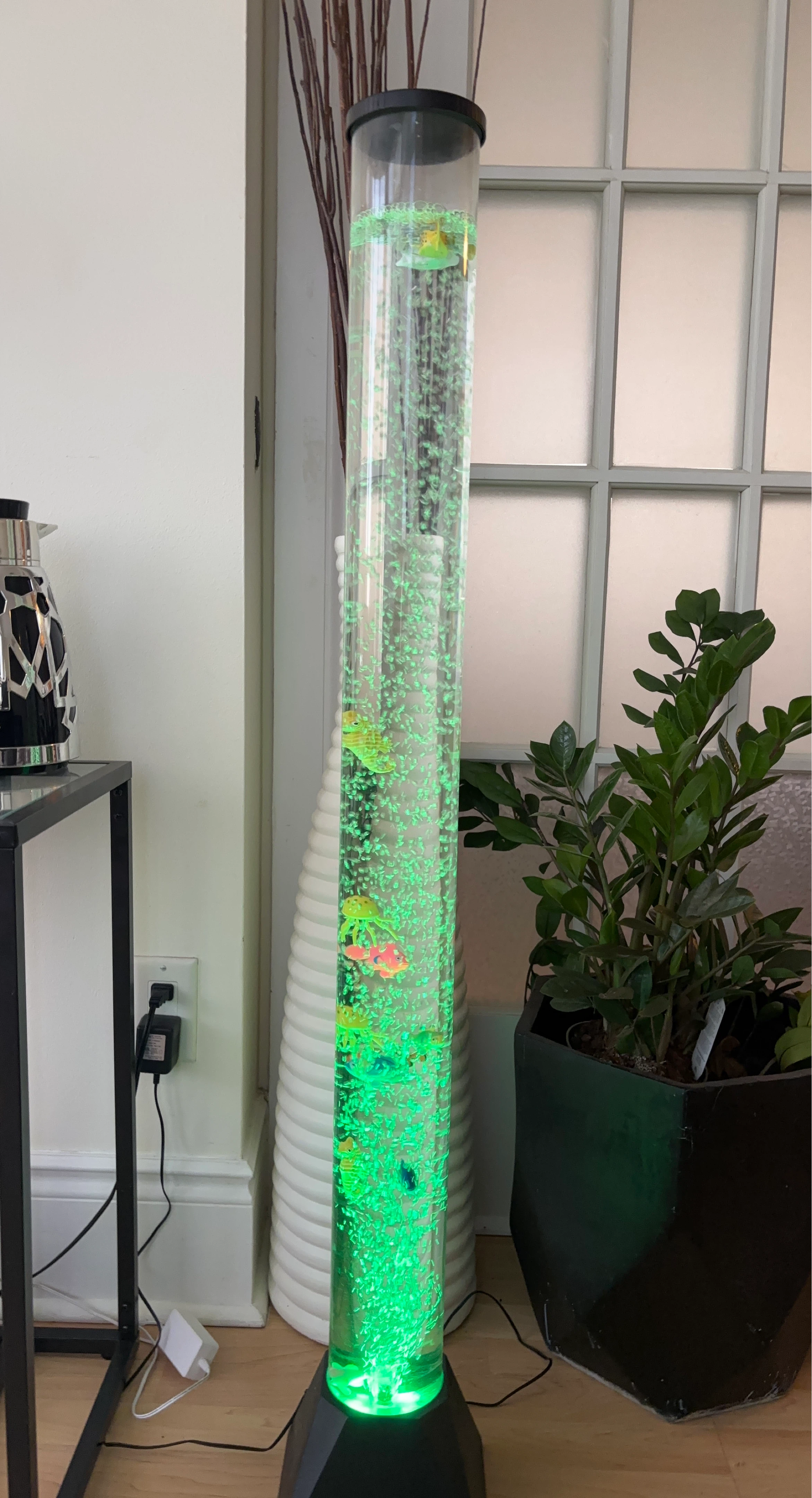 Bubble Tube Lava Lamp with Fish