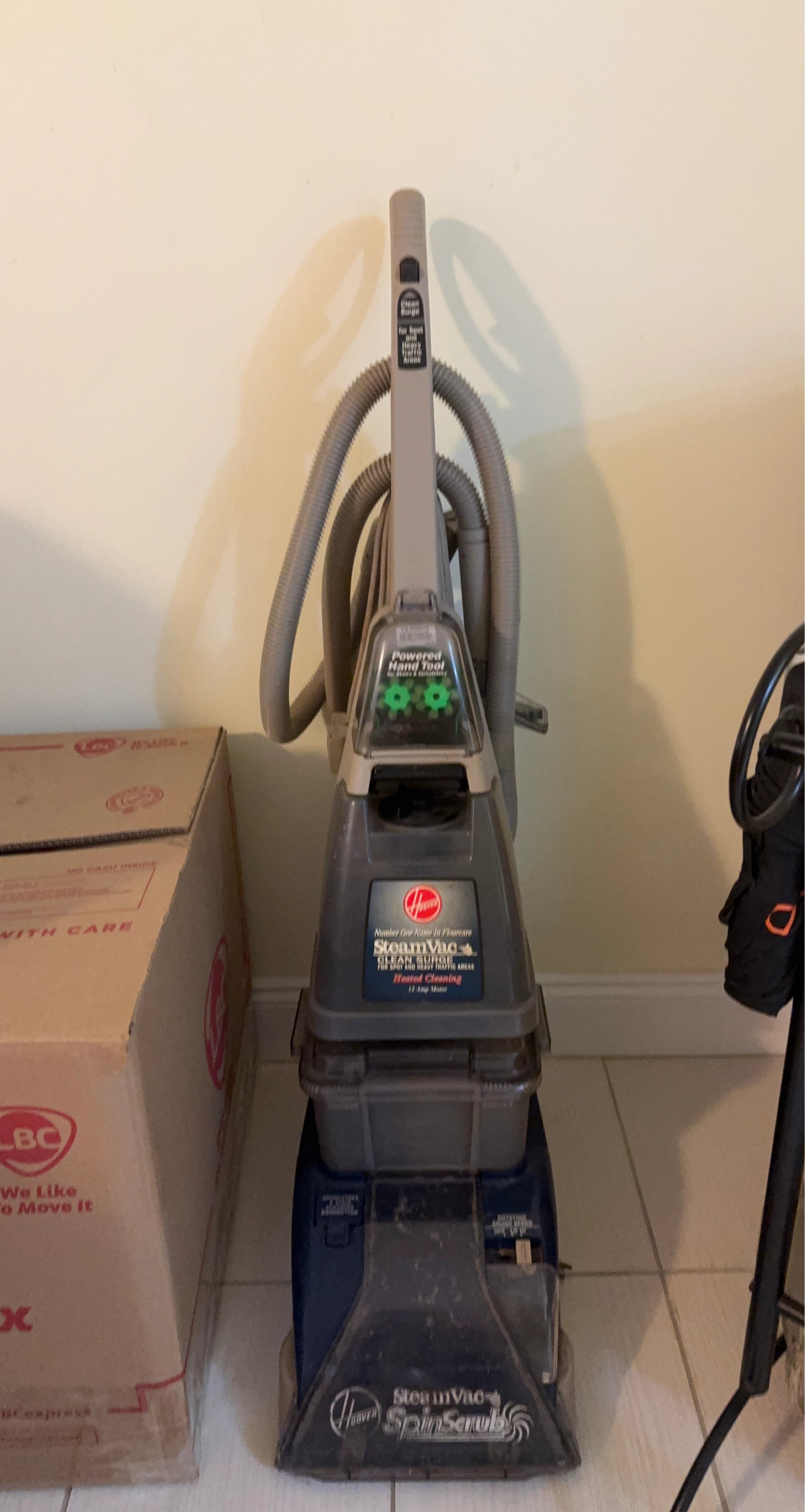 Hoover SteamVac SpinScrub Carpet Cleaner