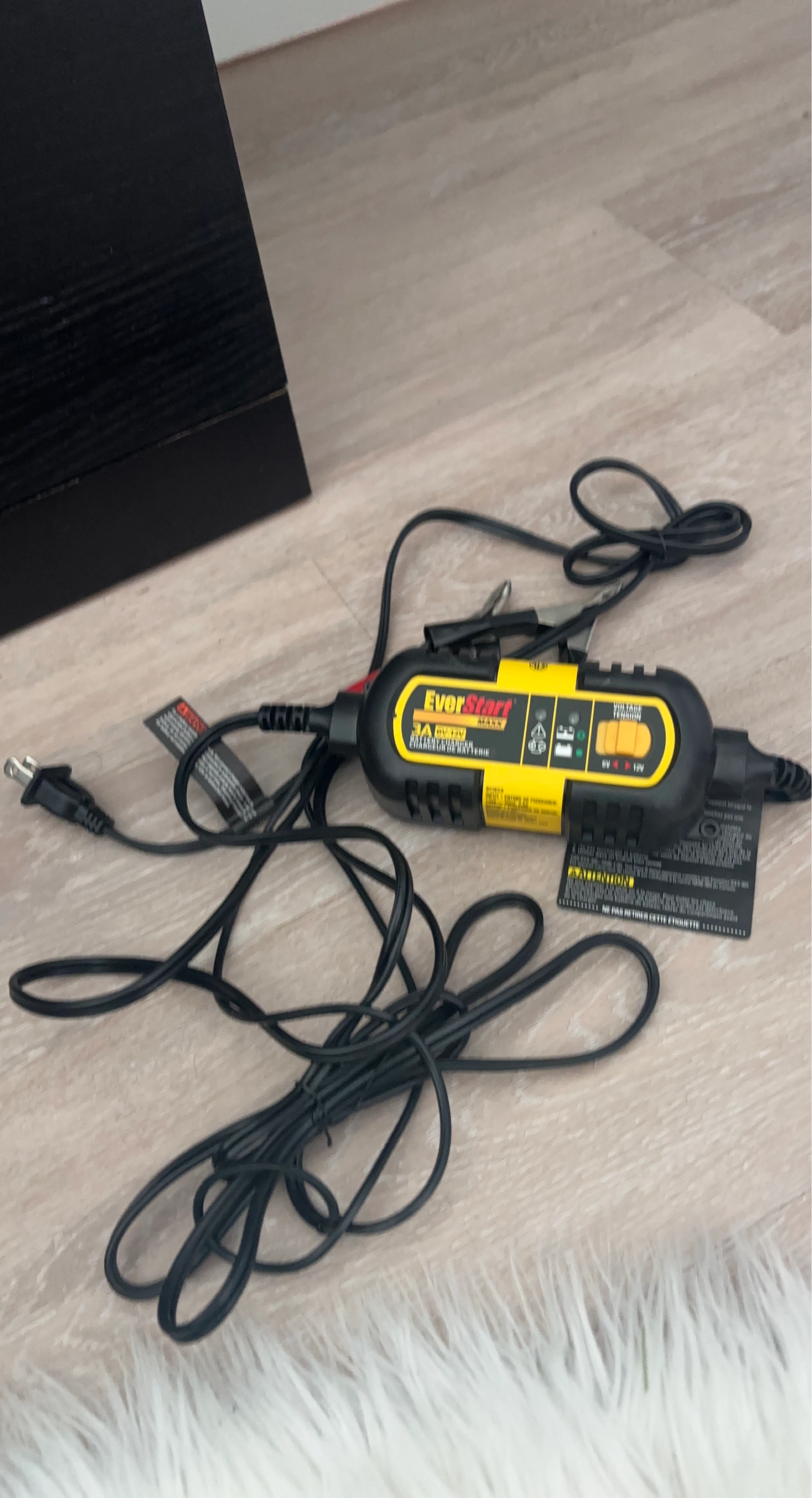 EverStart MAXX 3A 6V-12V Battery Charger