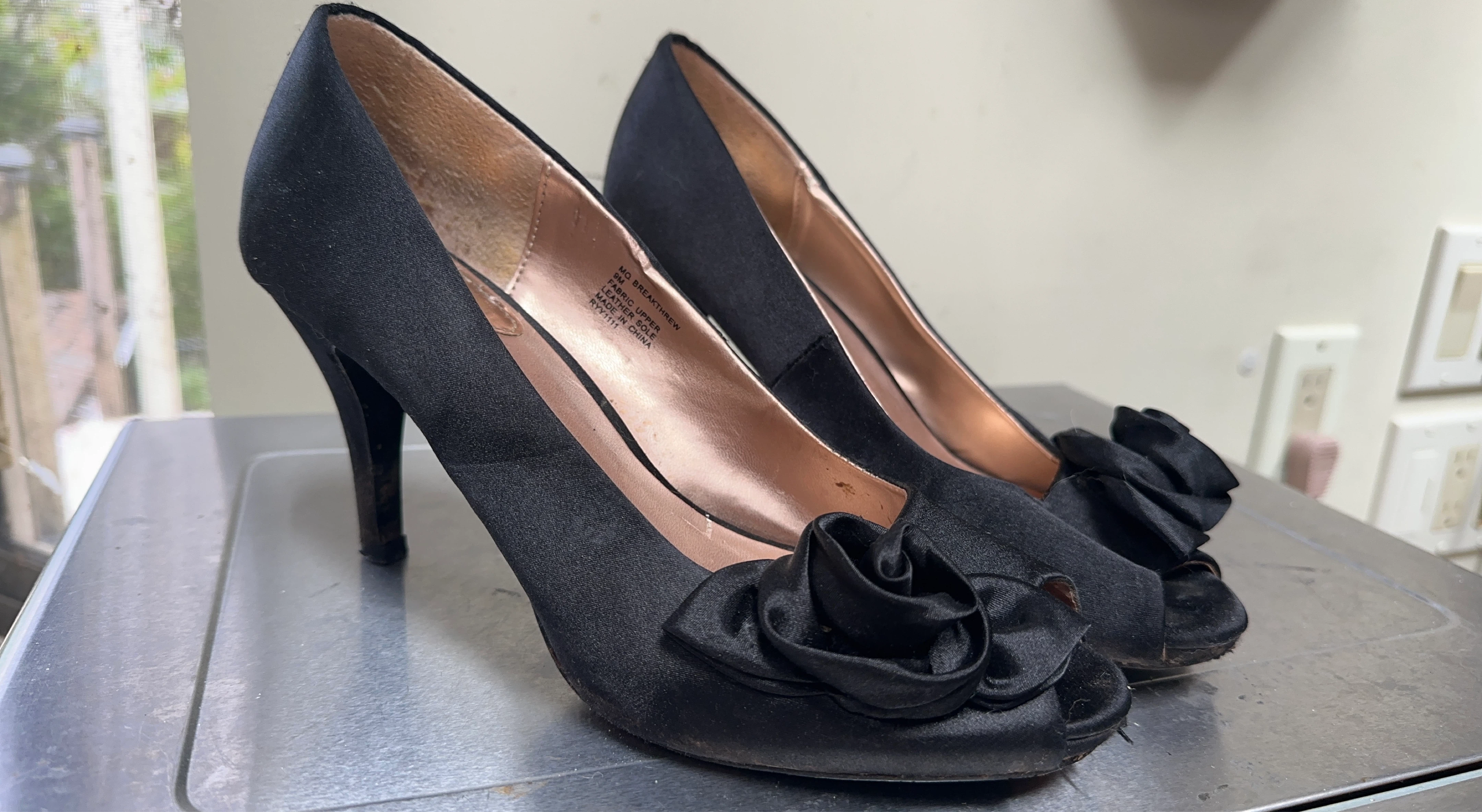 Black Peep-Toe Heels with Rosette Detail