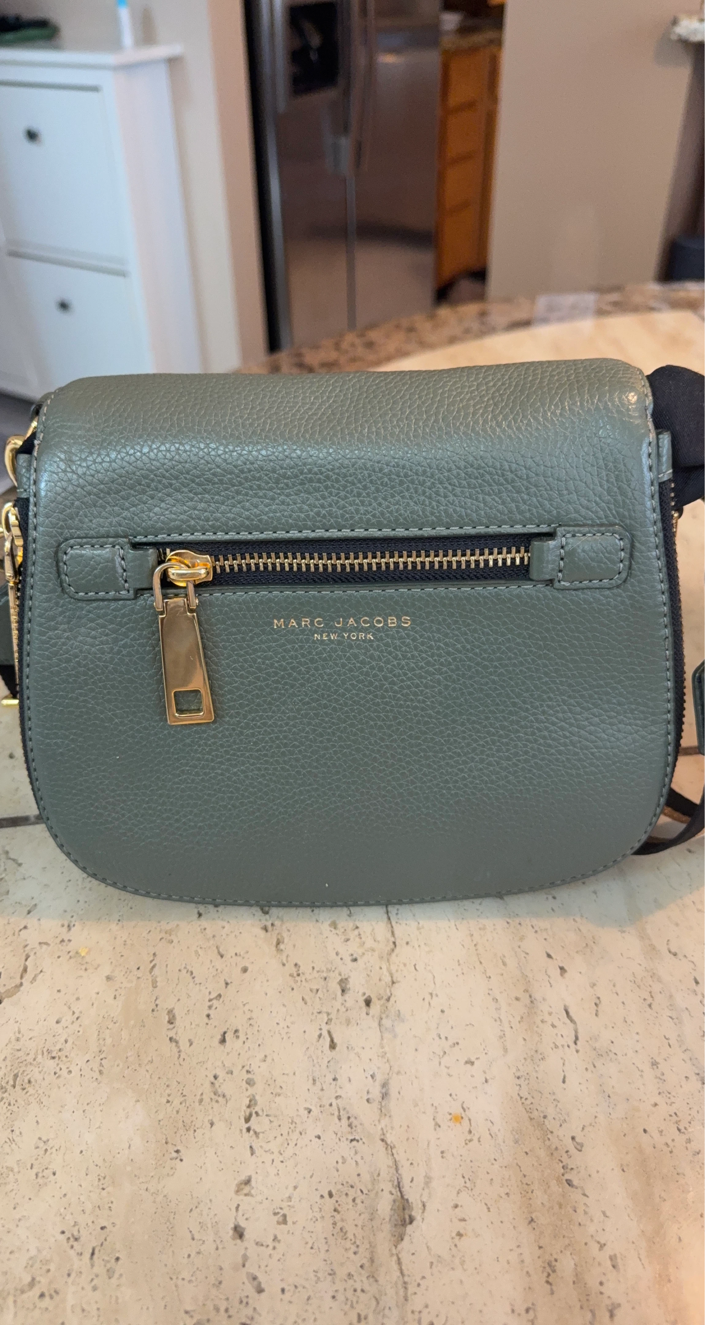 Marc Jacobs Leather Crossbody Bag - Green