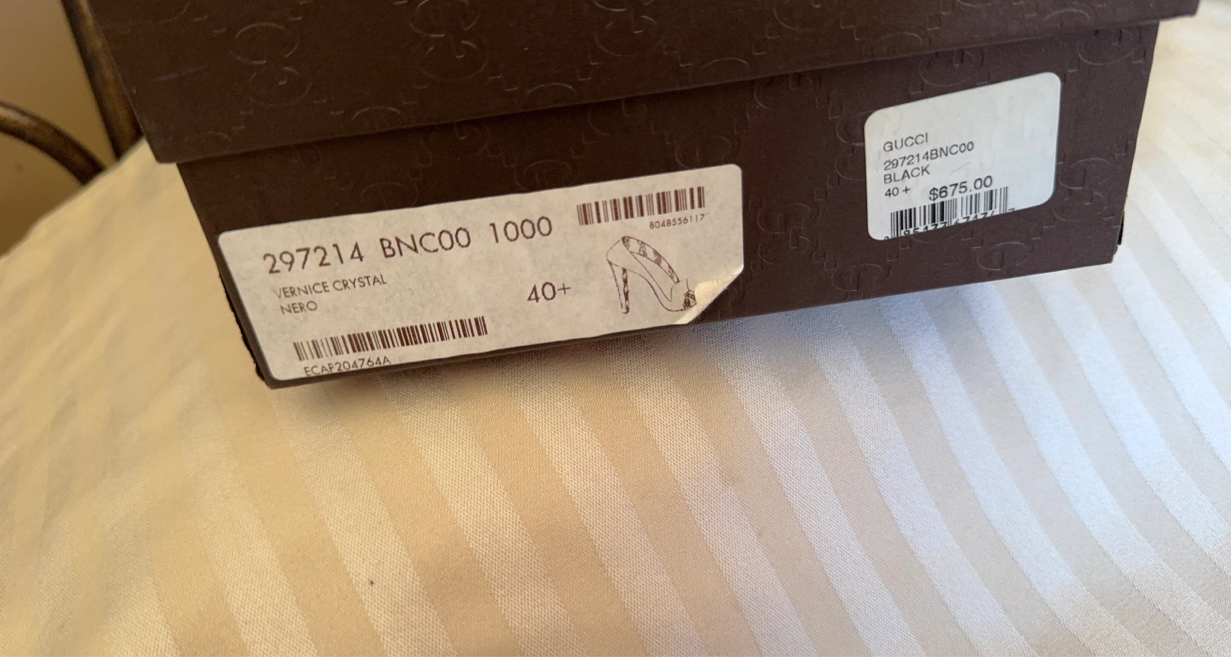 Gucci Vernice Crystal Neko Black Heels - Size 40+