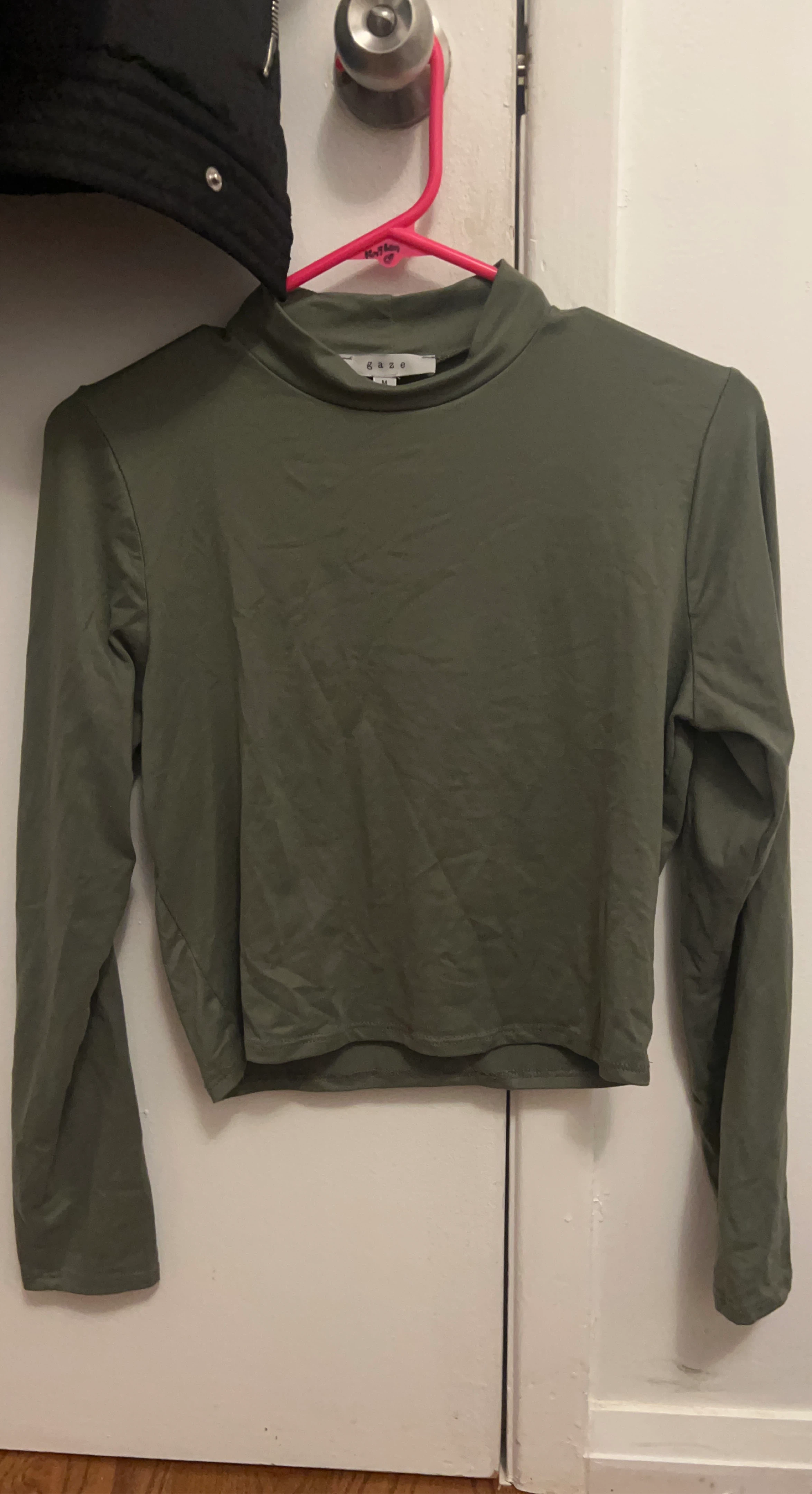 Gaze  Mock Neck Cropped Long Sleeve Top