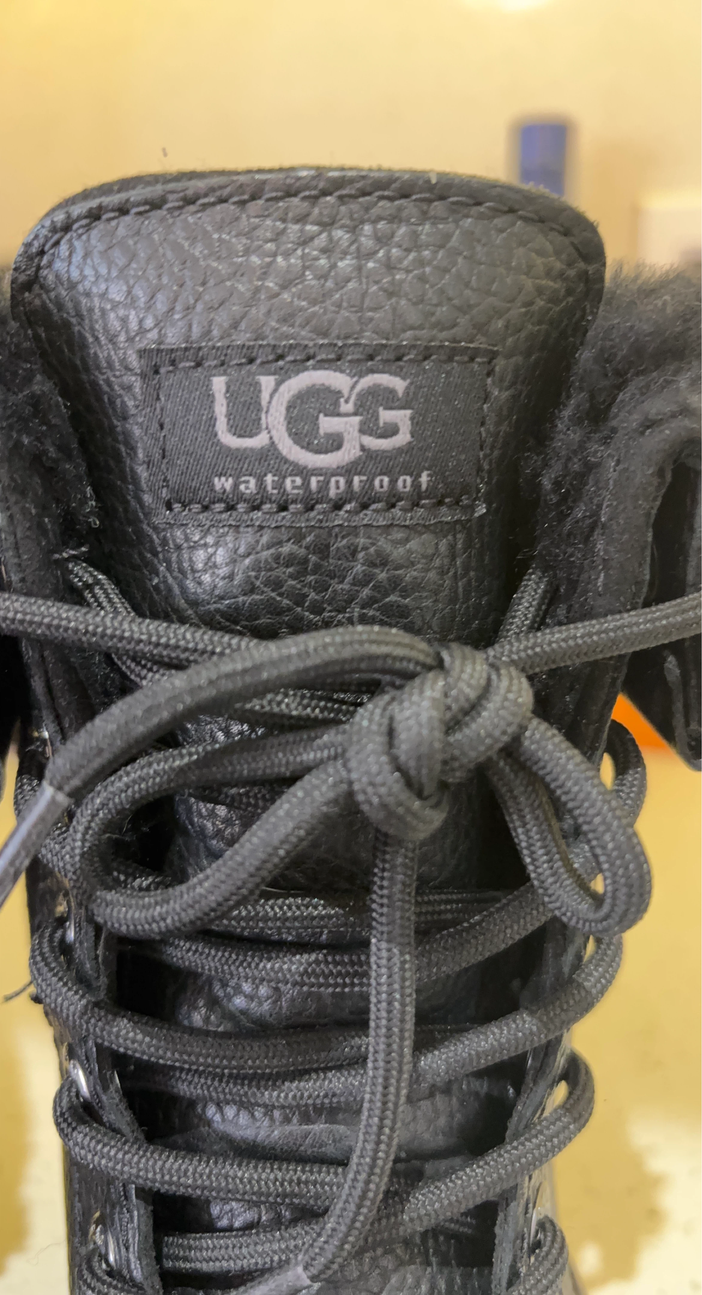 Ugg Waterproof Boots - Black SIZE 5.5 - photo 2