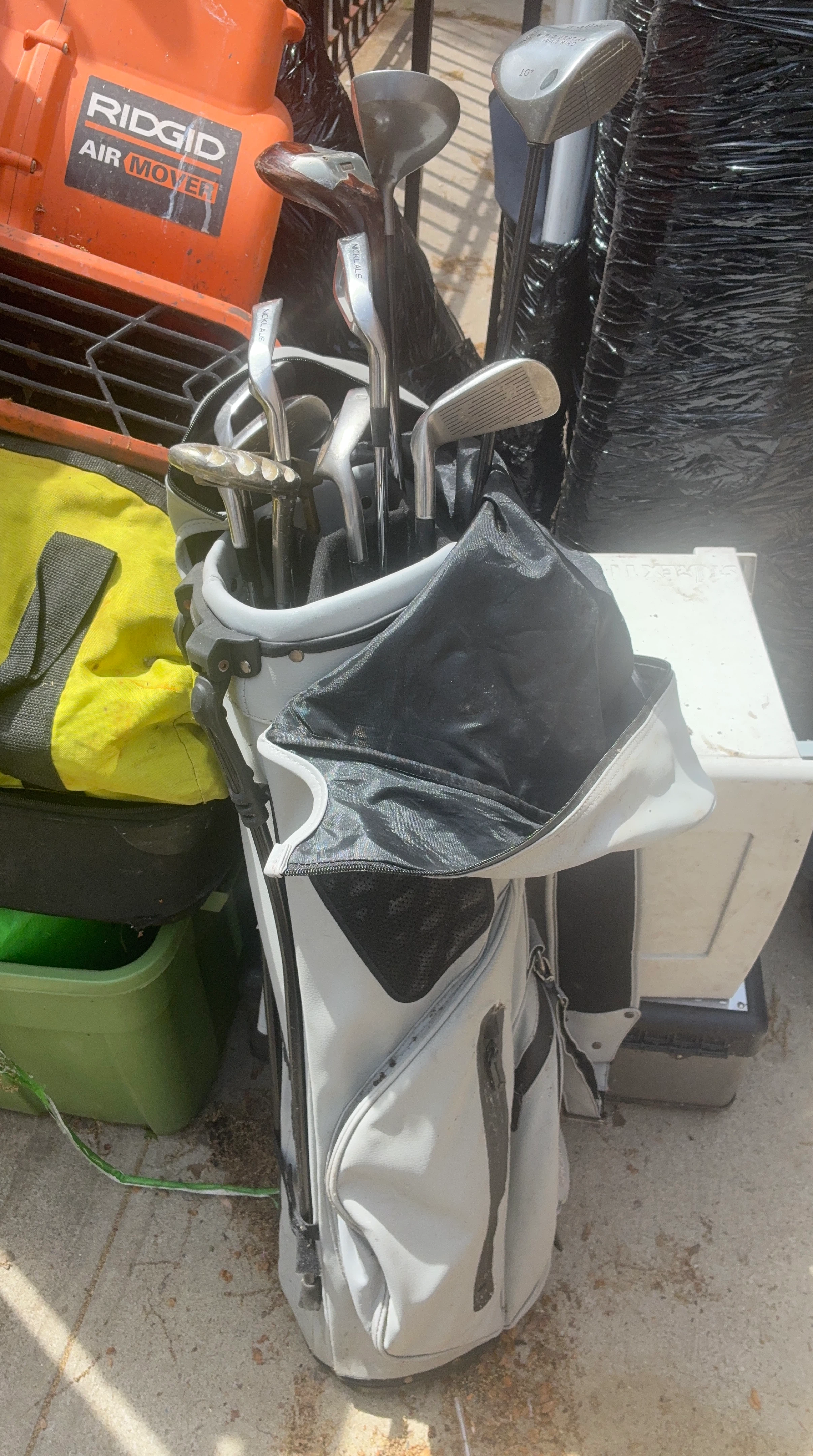 Golf Club Set with Golf Bag