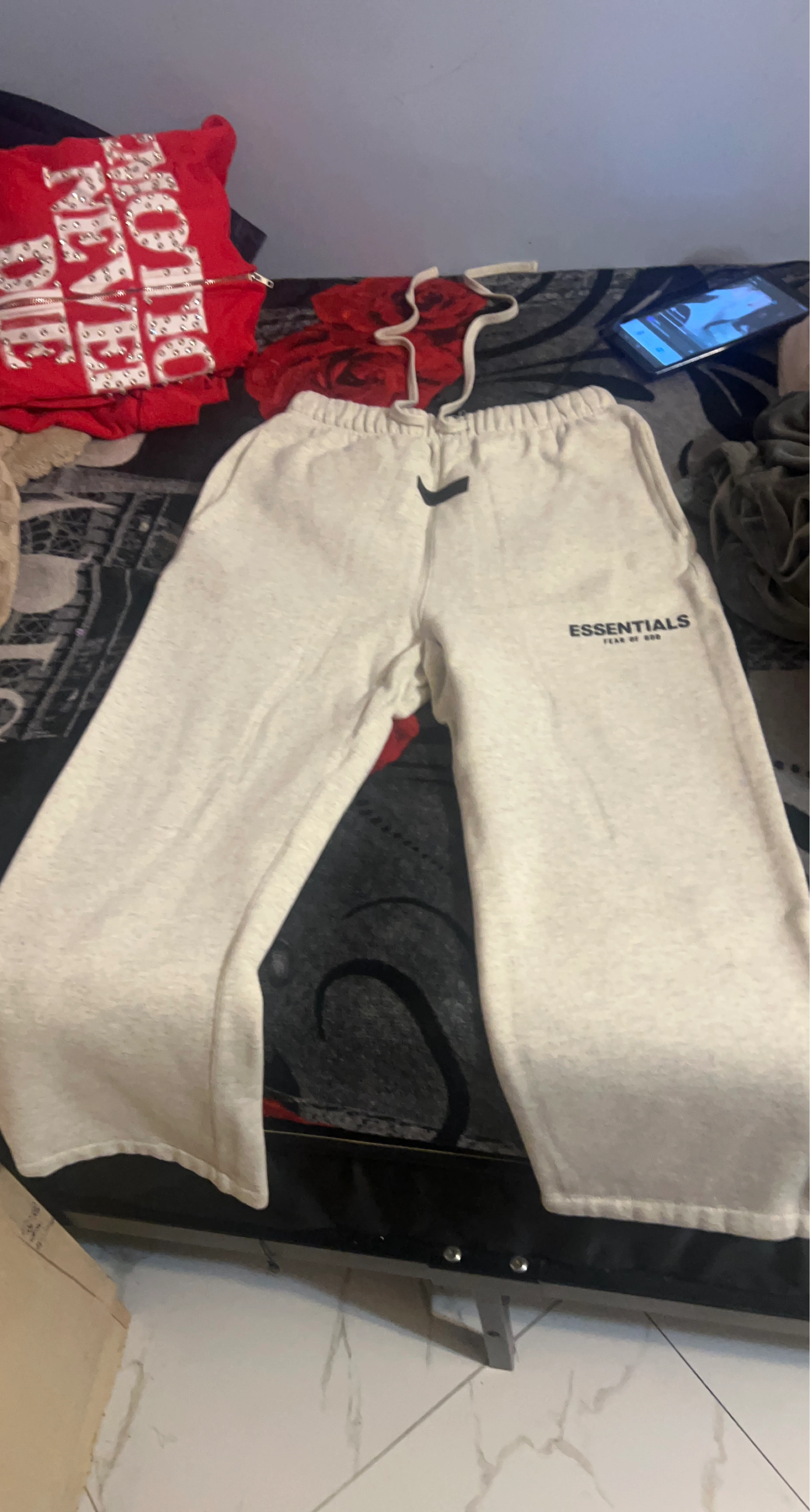 Fear of God Essentials Sweatpants Oatmeal