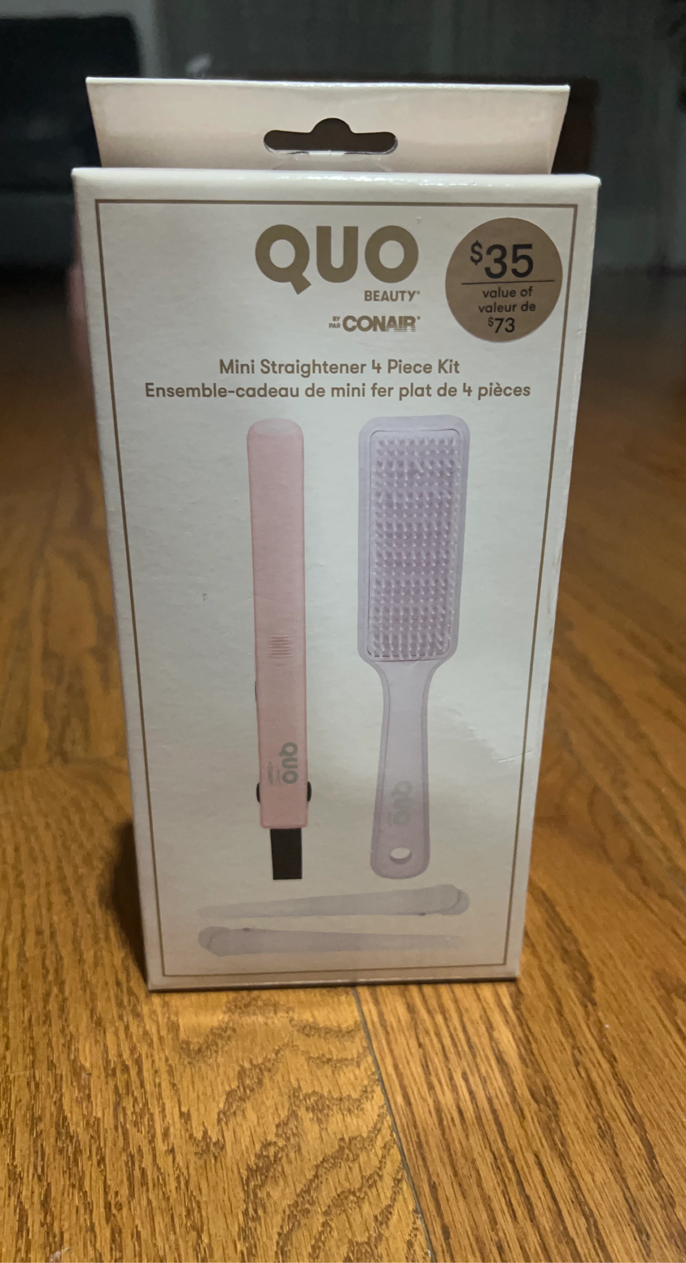QUO Mini Straightener 4 Piece Kit by Conair