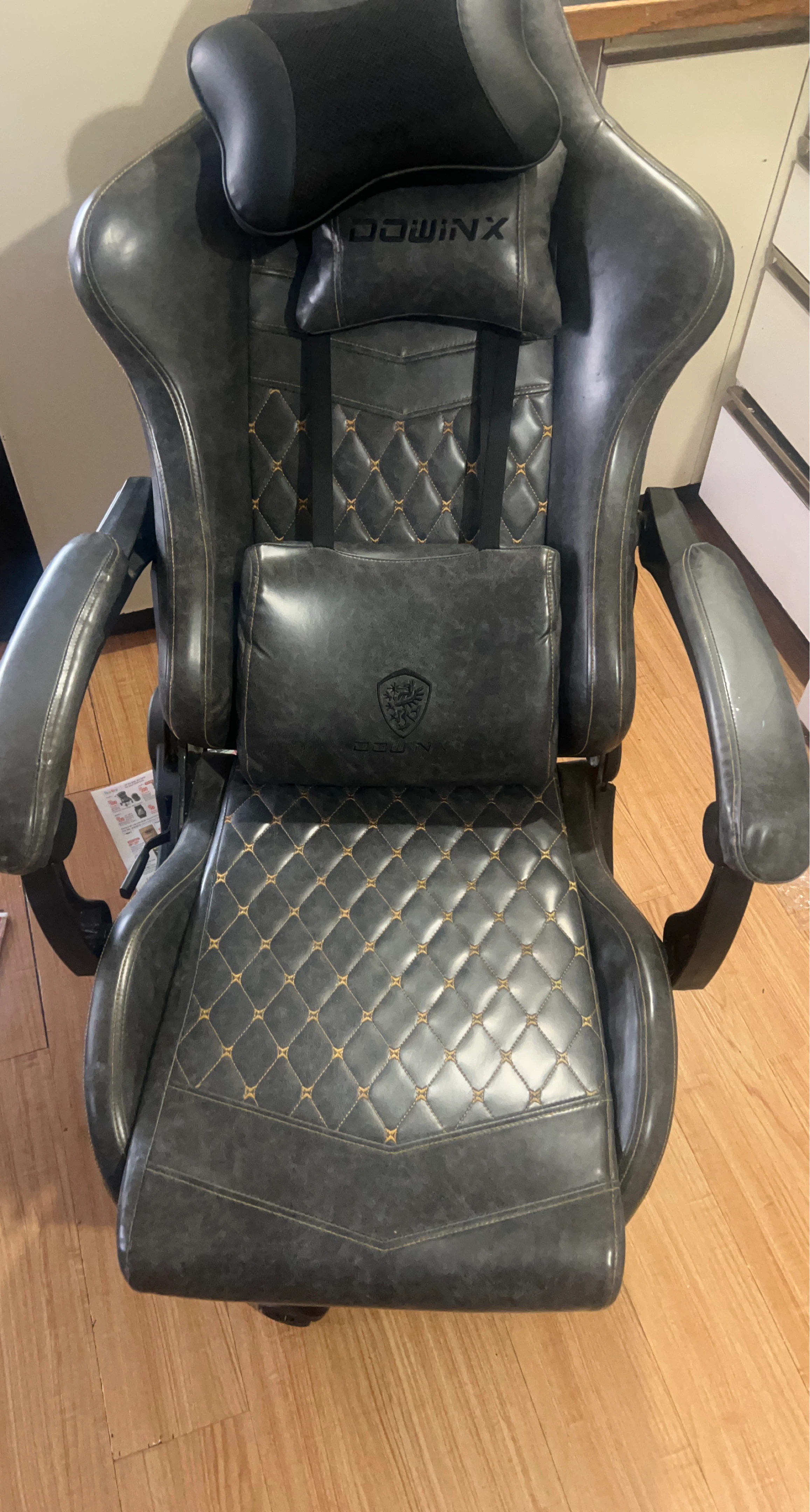 Dowinx Gaming Chair - Grey
