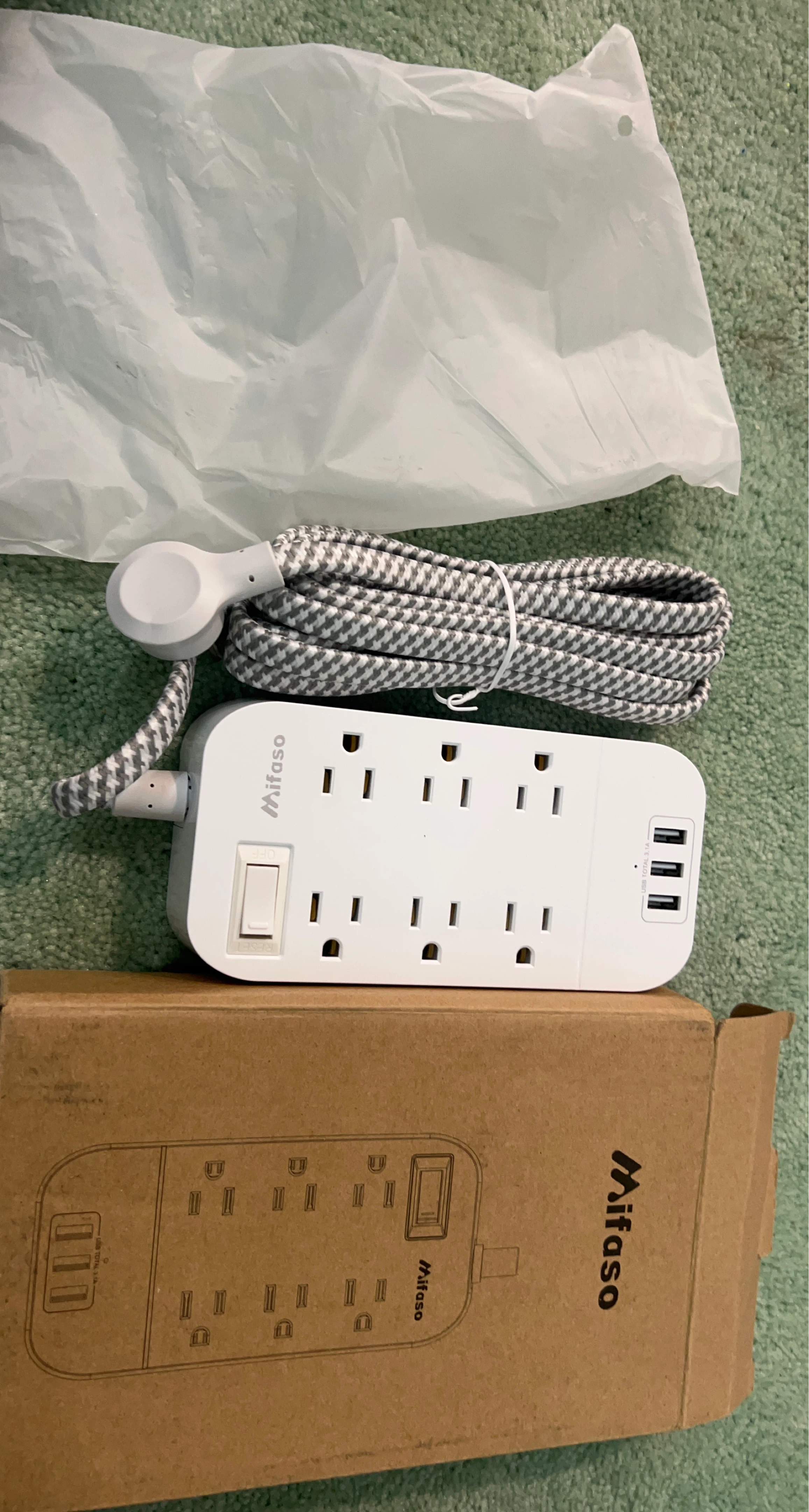 Mifaso Power Strip with 6 Outlets and 3 USB Ports