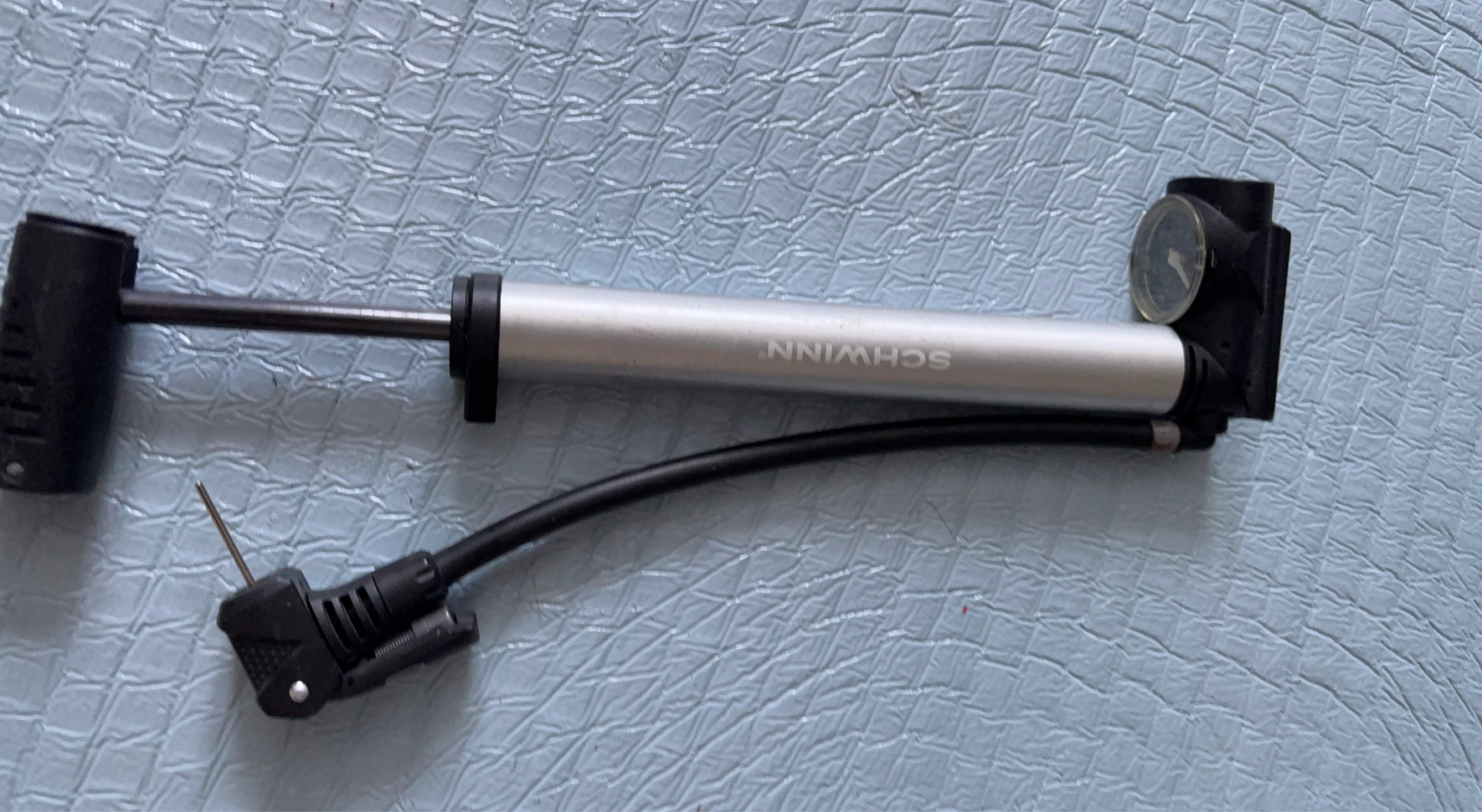 Schwinn Bicycle Pump with Gauge