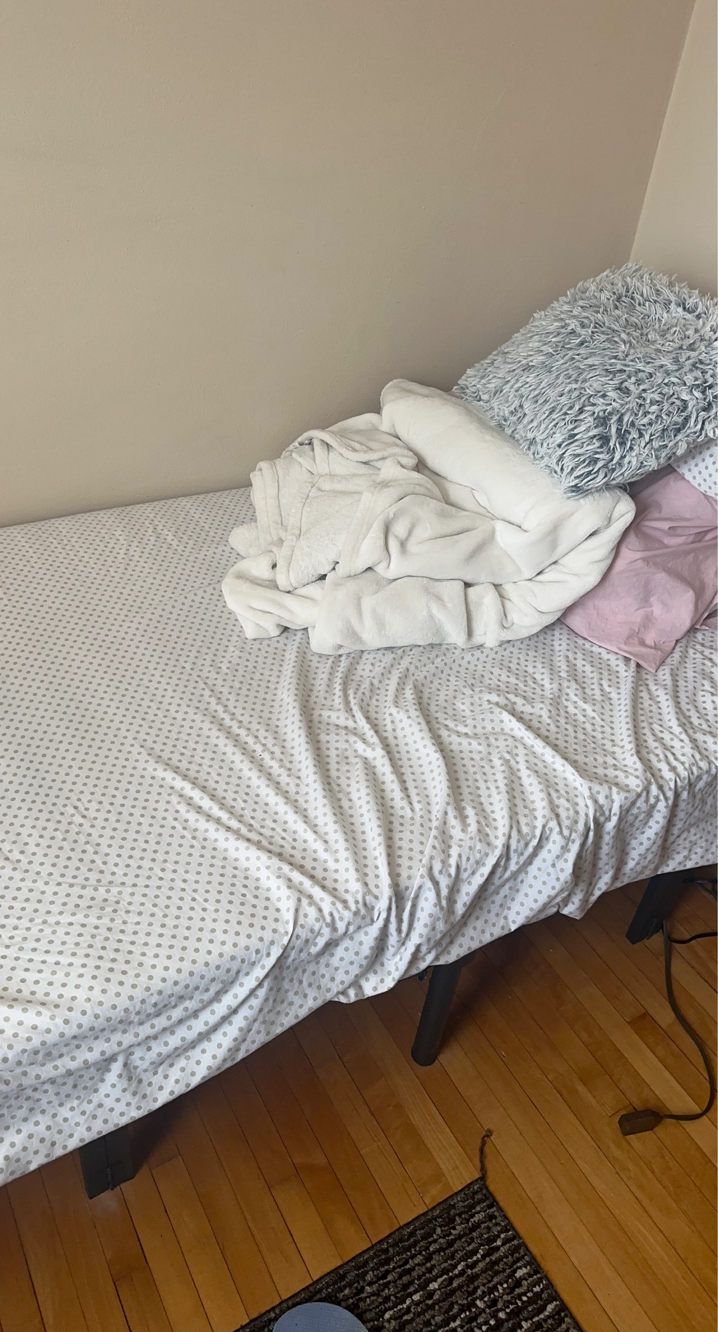 Single Bed with Duvet and Pillows