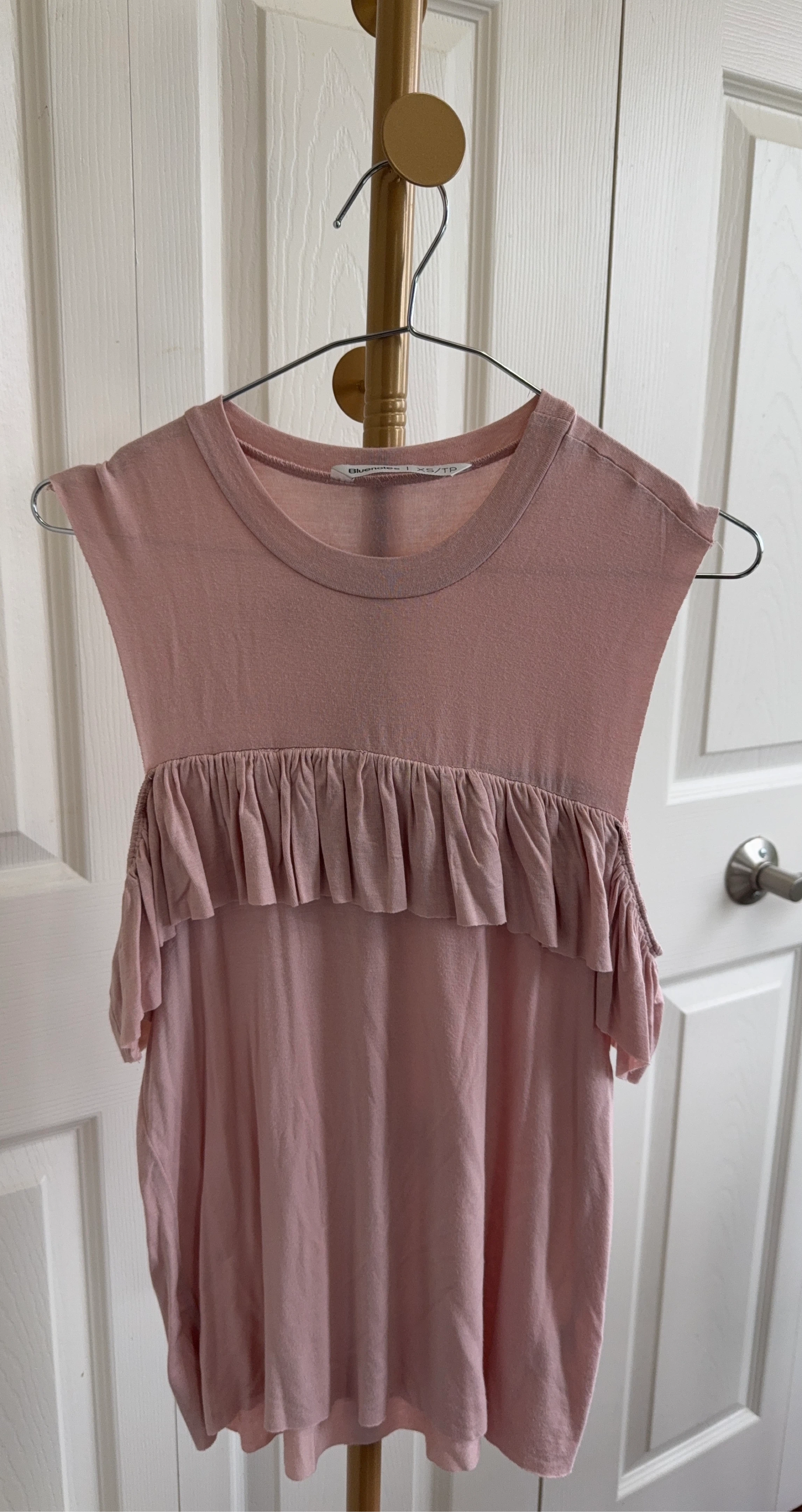 Bluenotes Pink Ruffle Cold Shoulder Top - XS/TP