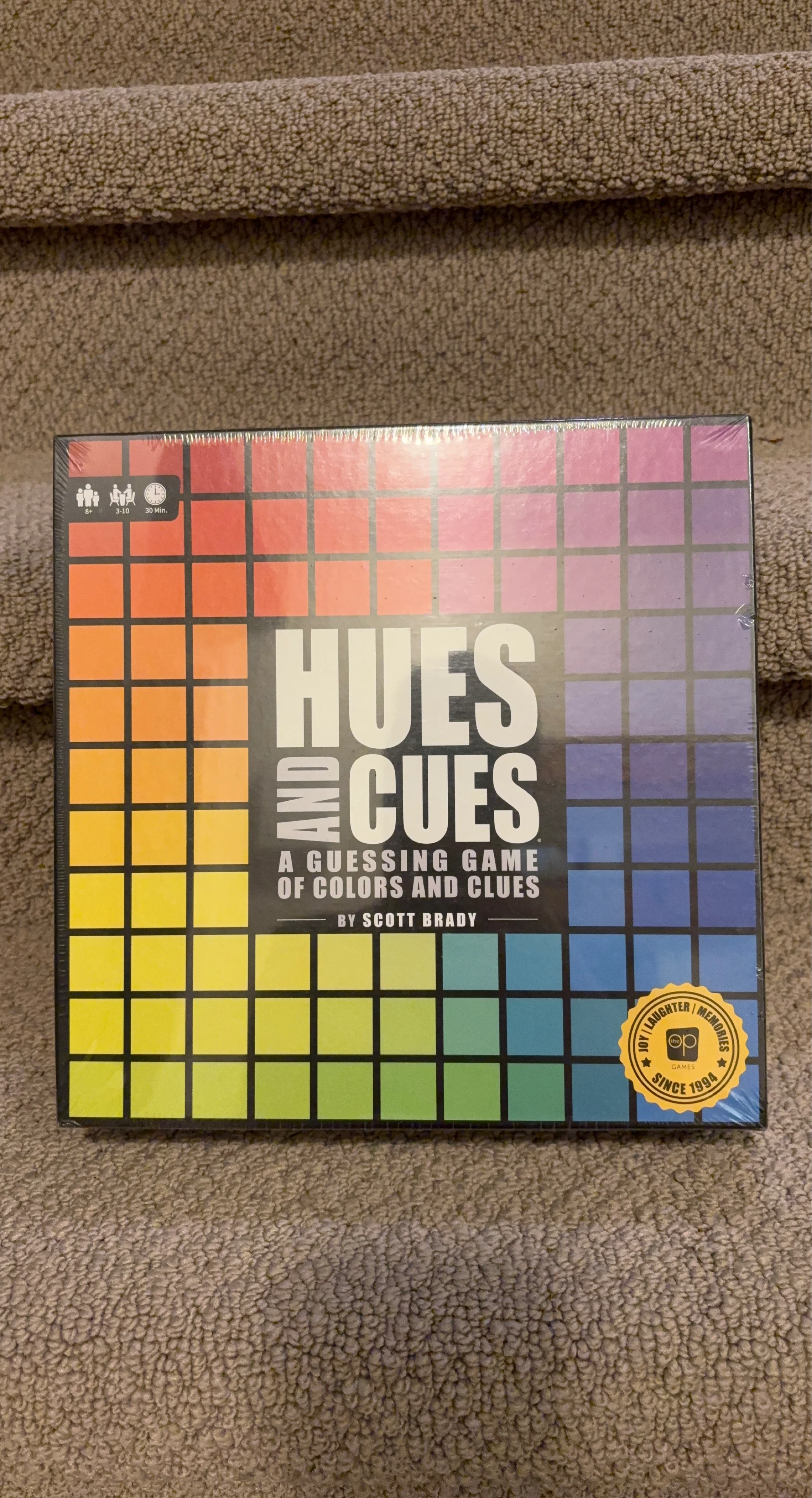 Hues and Cues Board Game
