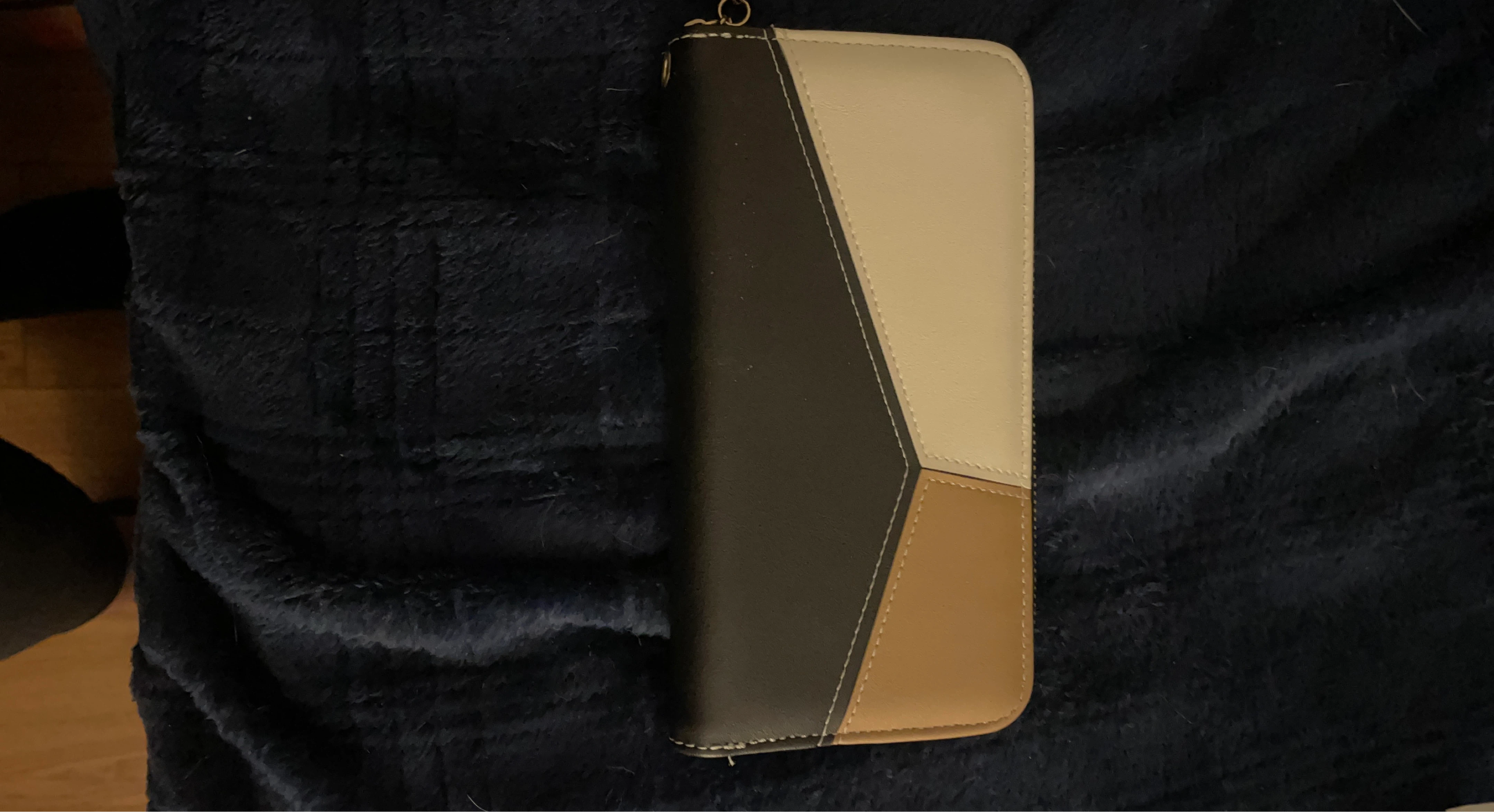 Geometric Color Block Zippered Wallet