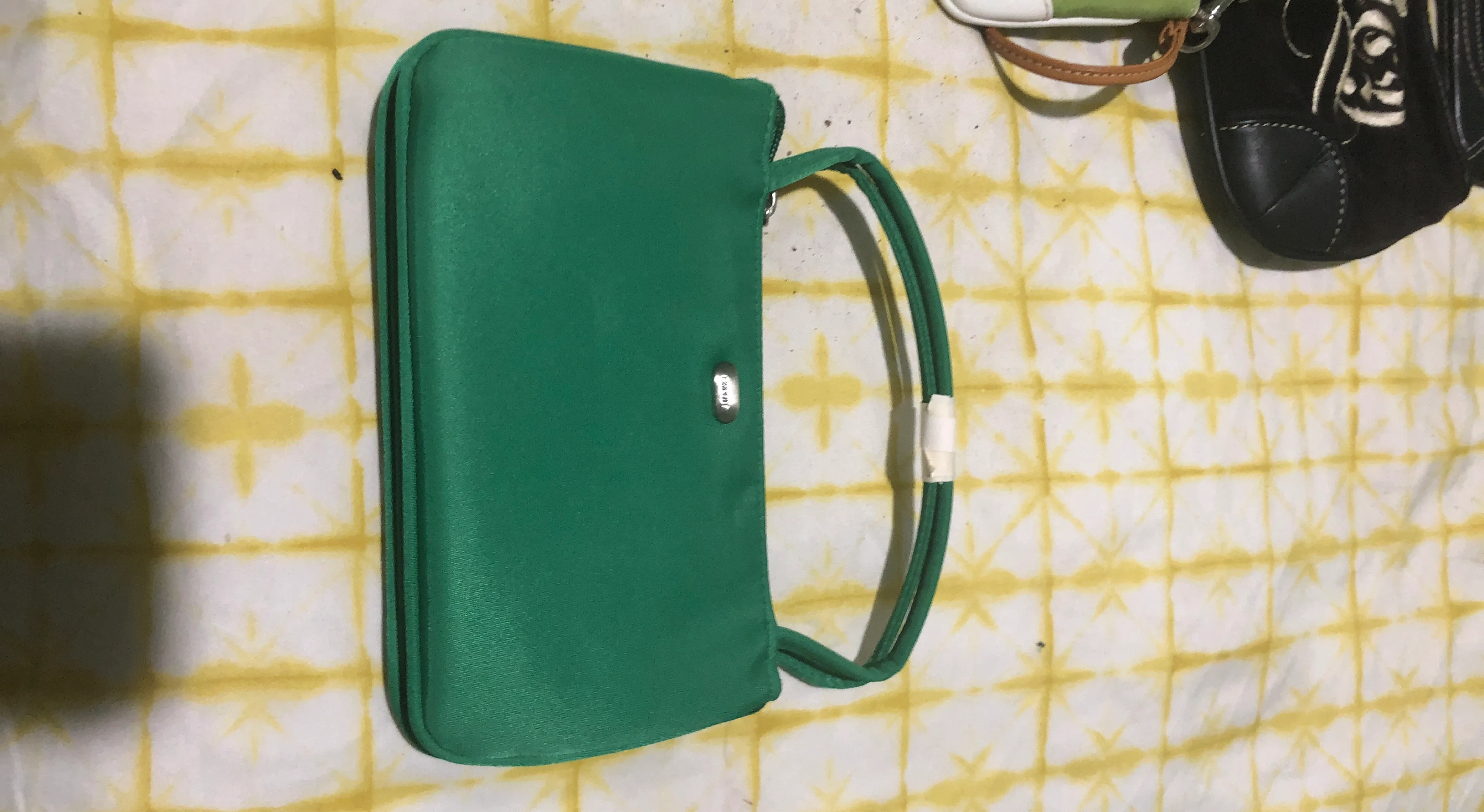 Green Wristlet Wallet