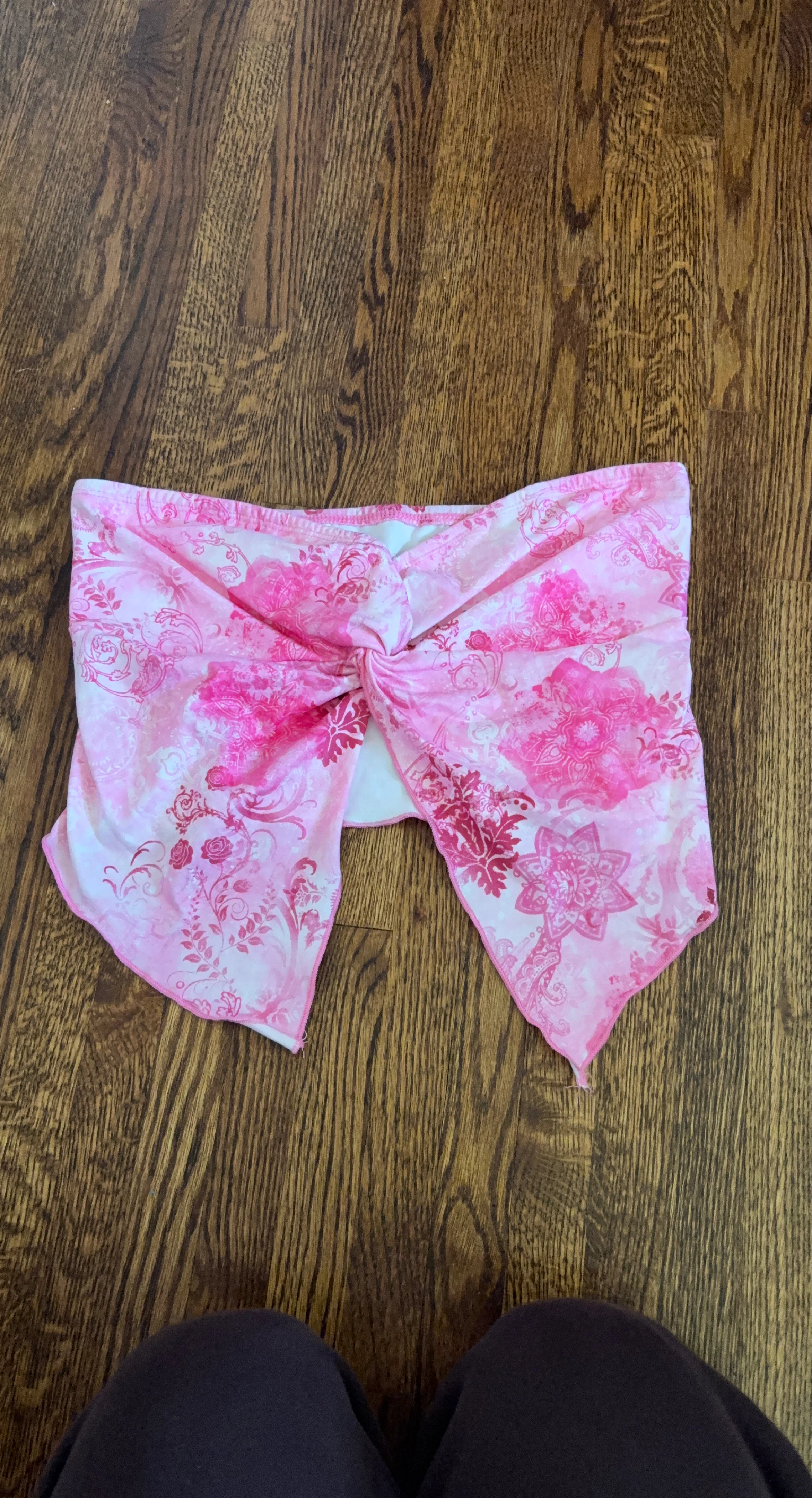 Pink floral print twisted halter top