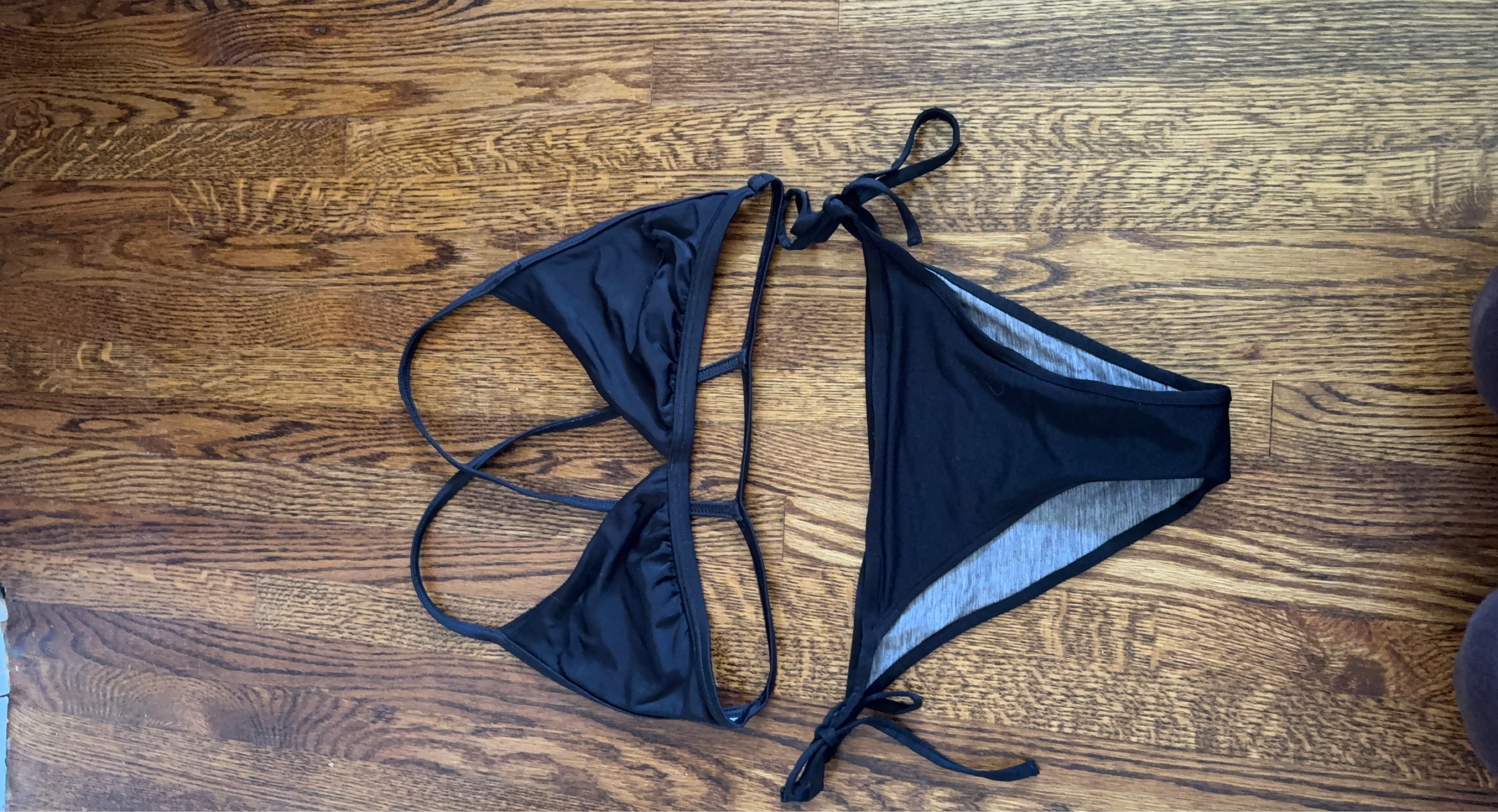 Black Bikini Top & Reversible Bottom Set