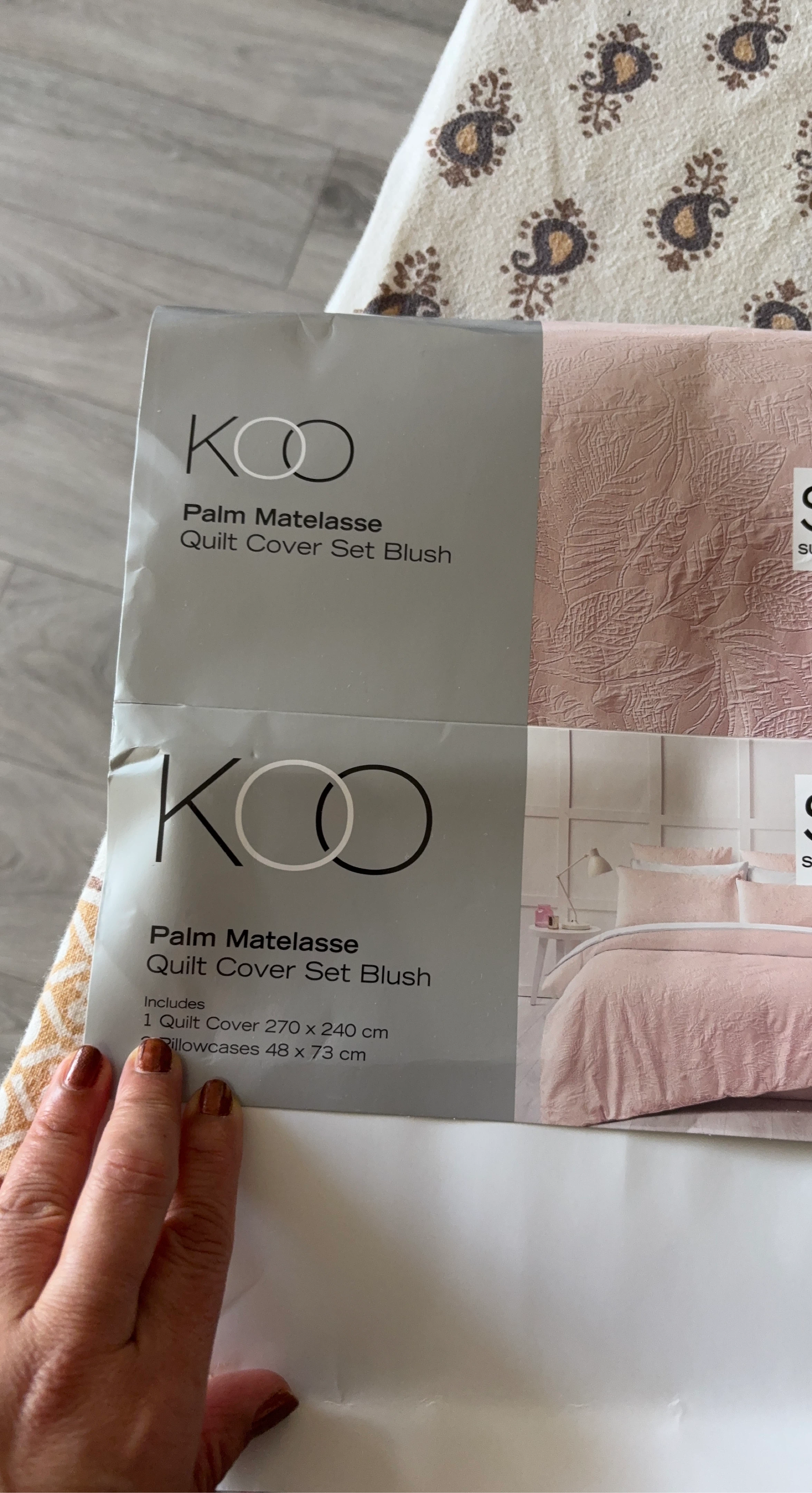 Koo Palm Matelasse Quilt Cover Set Blush