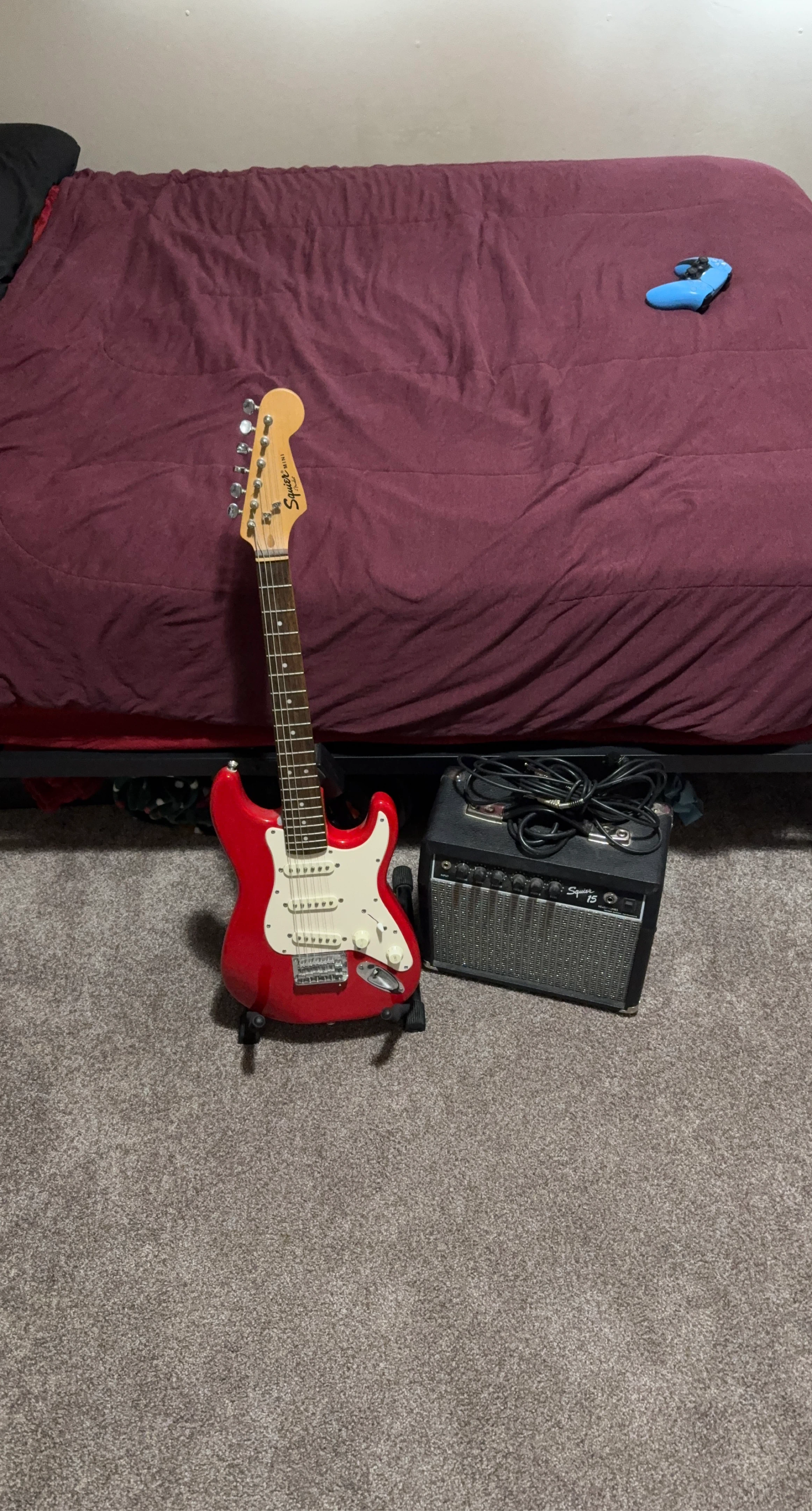 Squier Mini Strat Electric Guitar & Amplifier