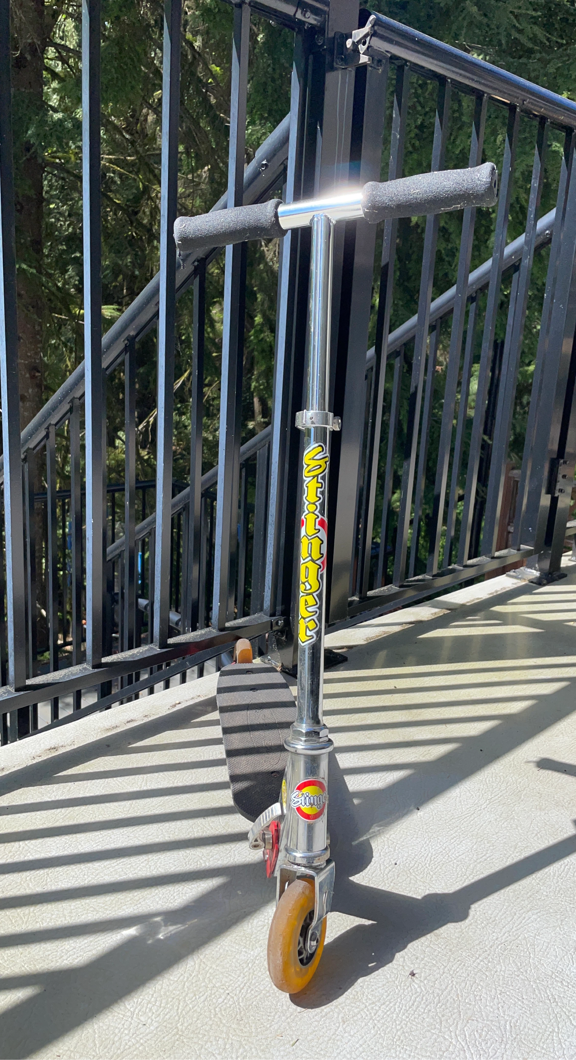 Stinger Kids Scooter