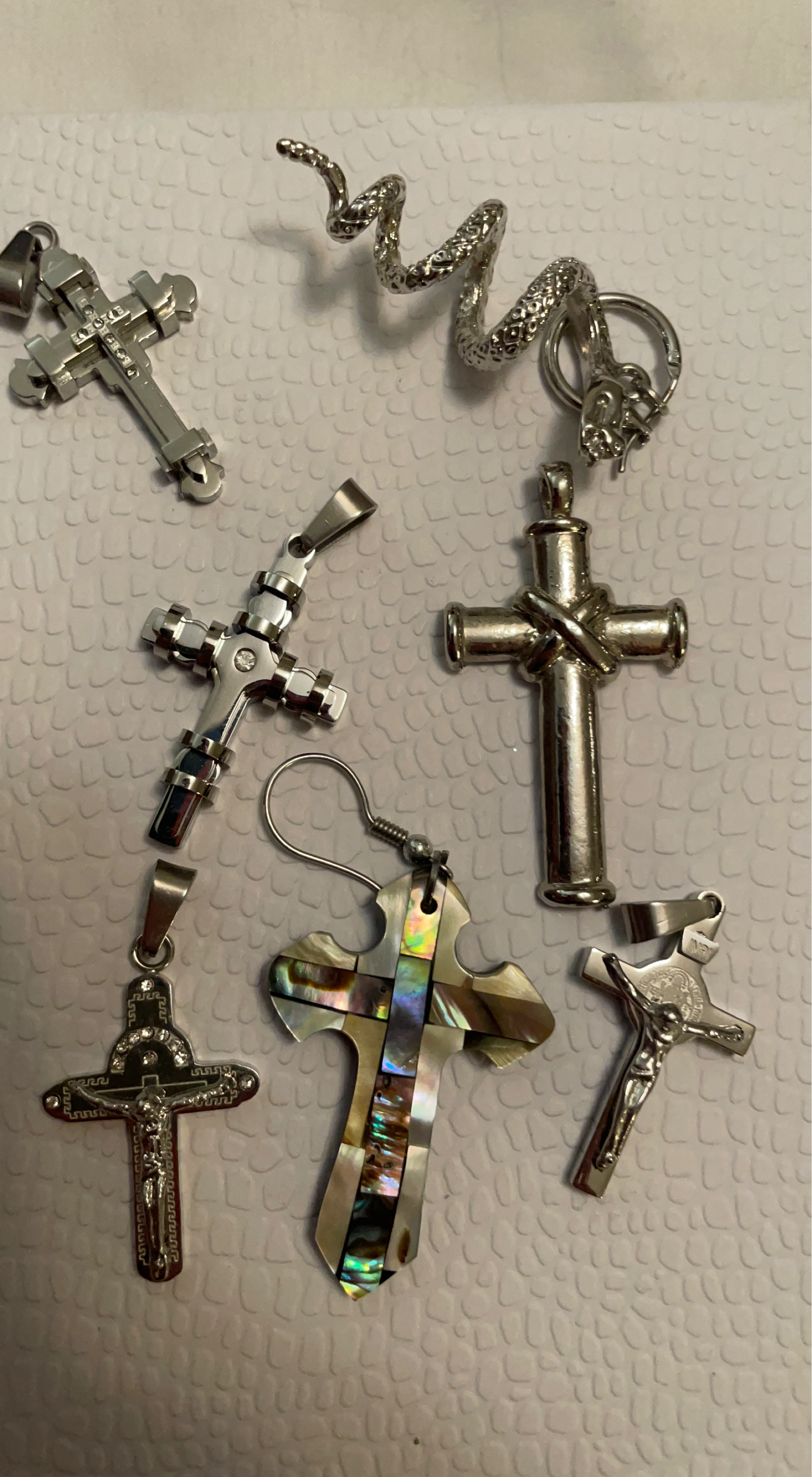 $5eachAssorted Cross Pendants and Keychain