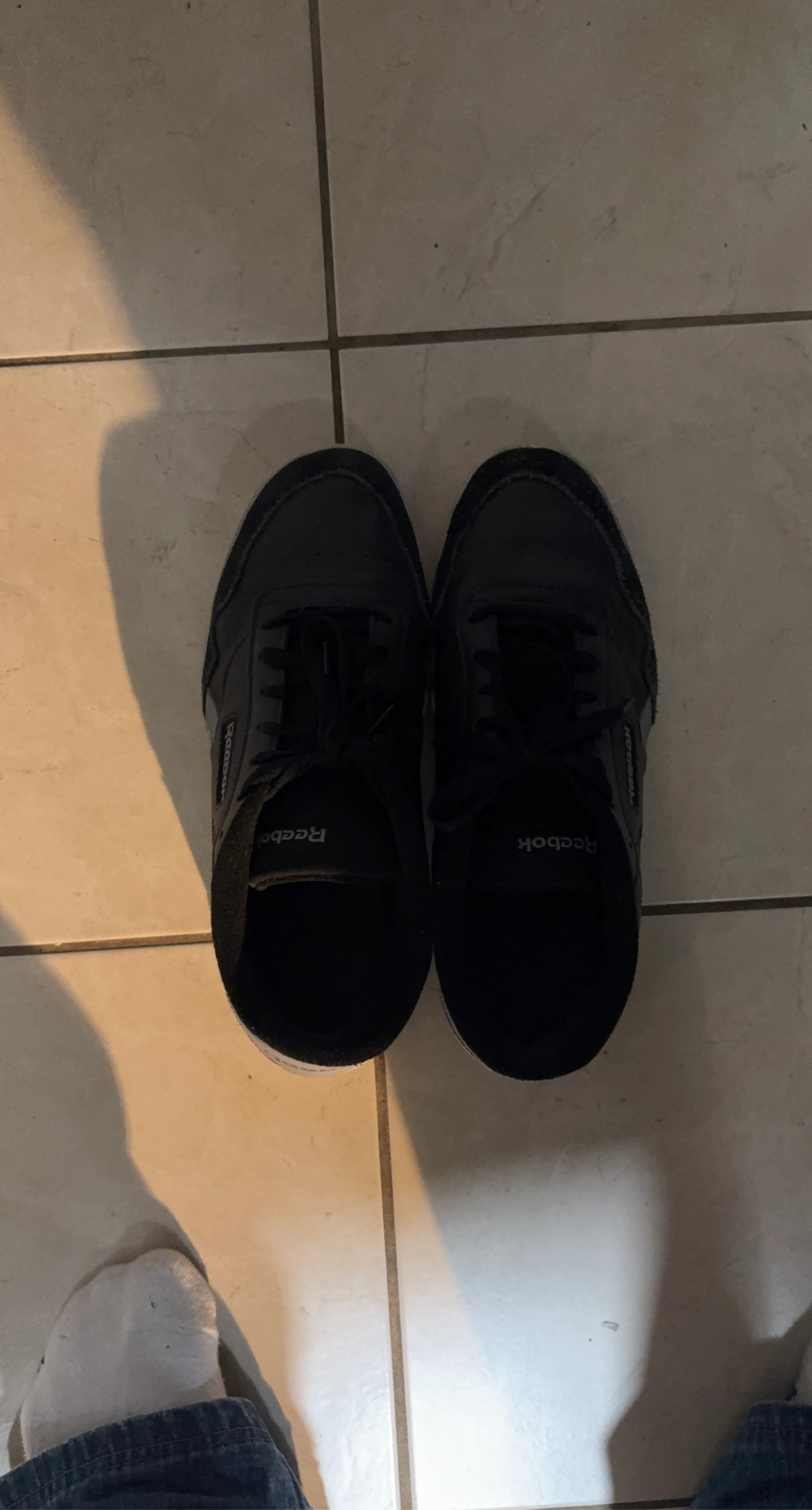 Reebok Black Casual Sneakers