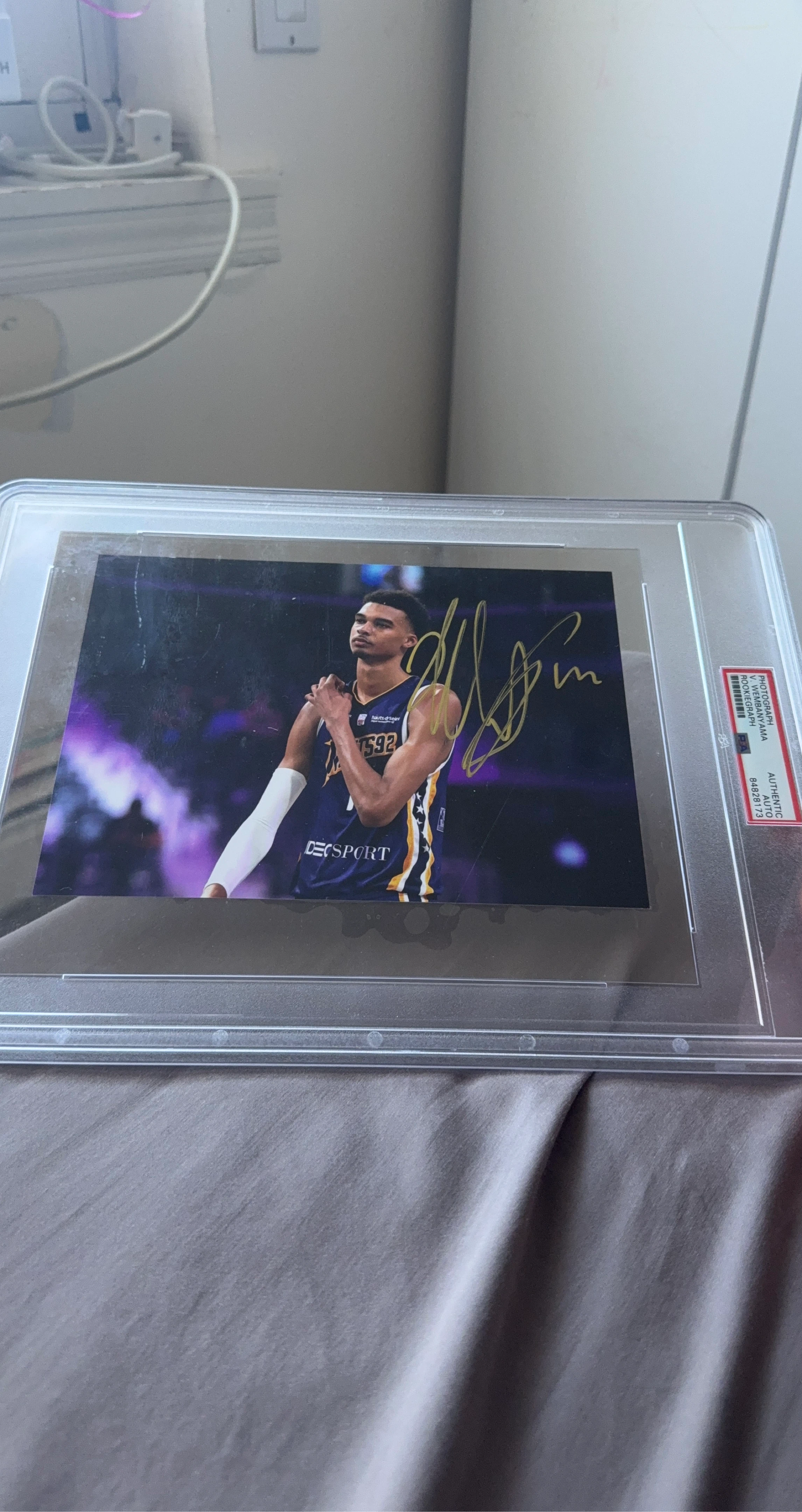 Victor Wembanyama Autographed Rookie Card