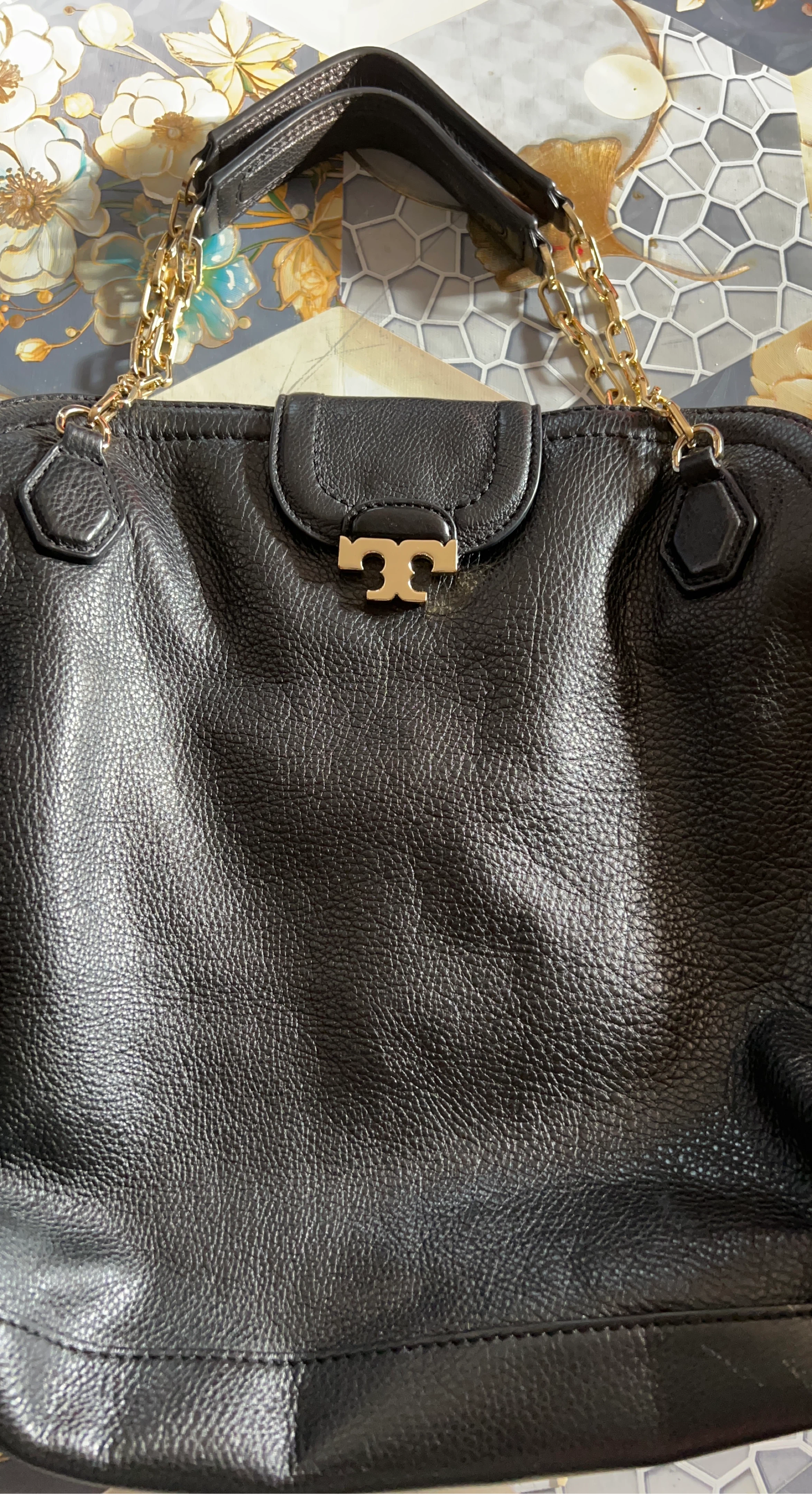 Tory Burch Black Leather Shoulder Bag with Gold Chain