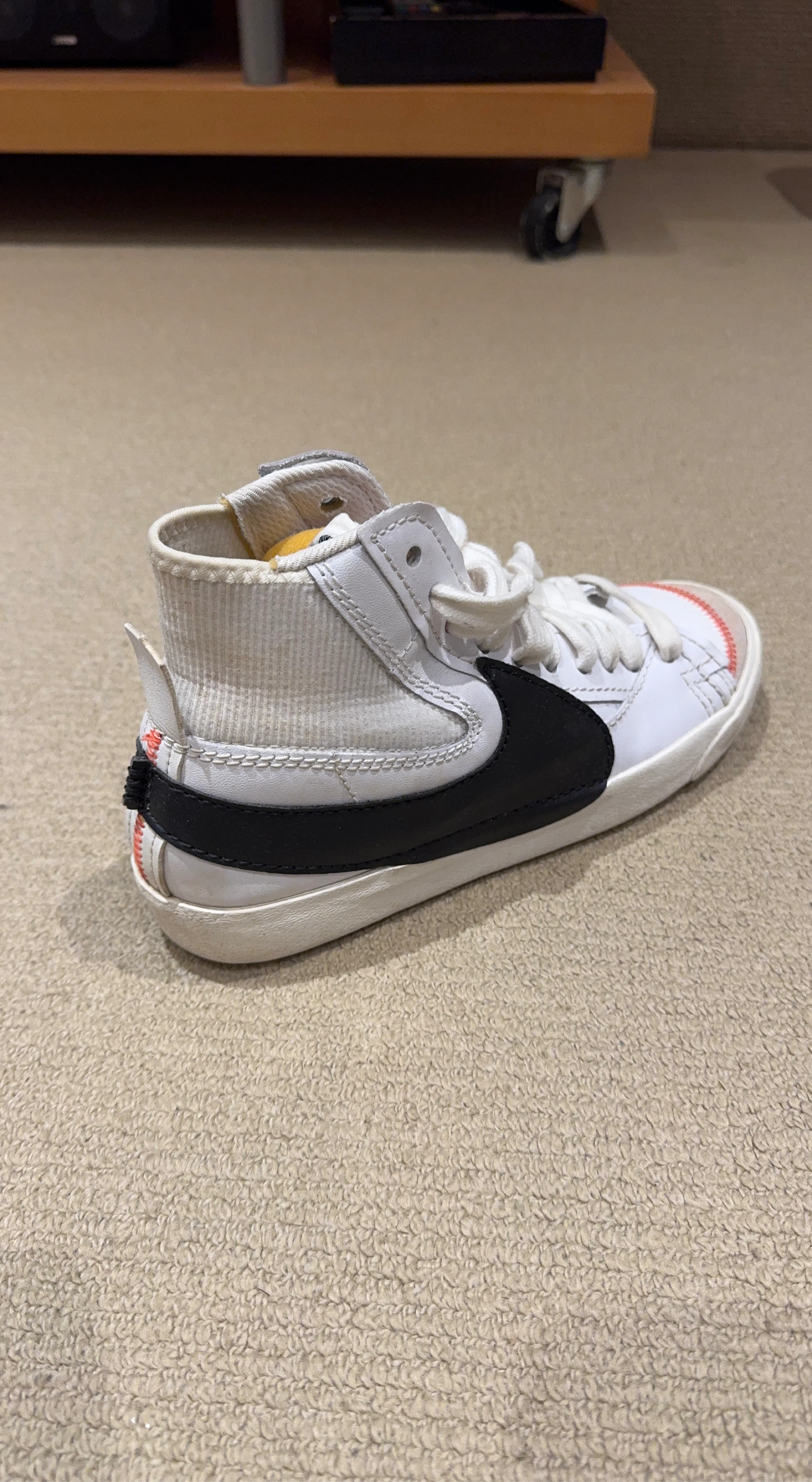 Nike Blazer Mid '77 Vintage Sneakers - White/Black