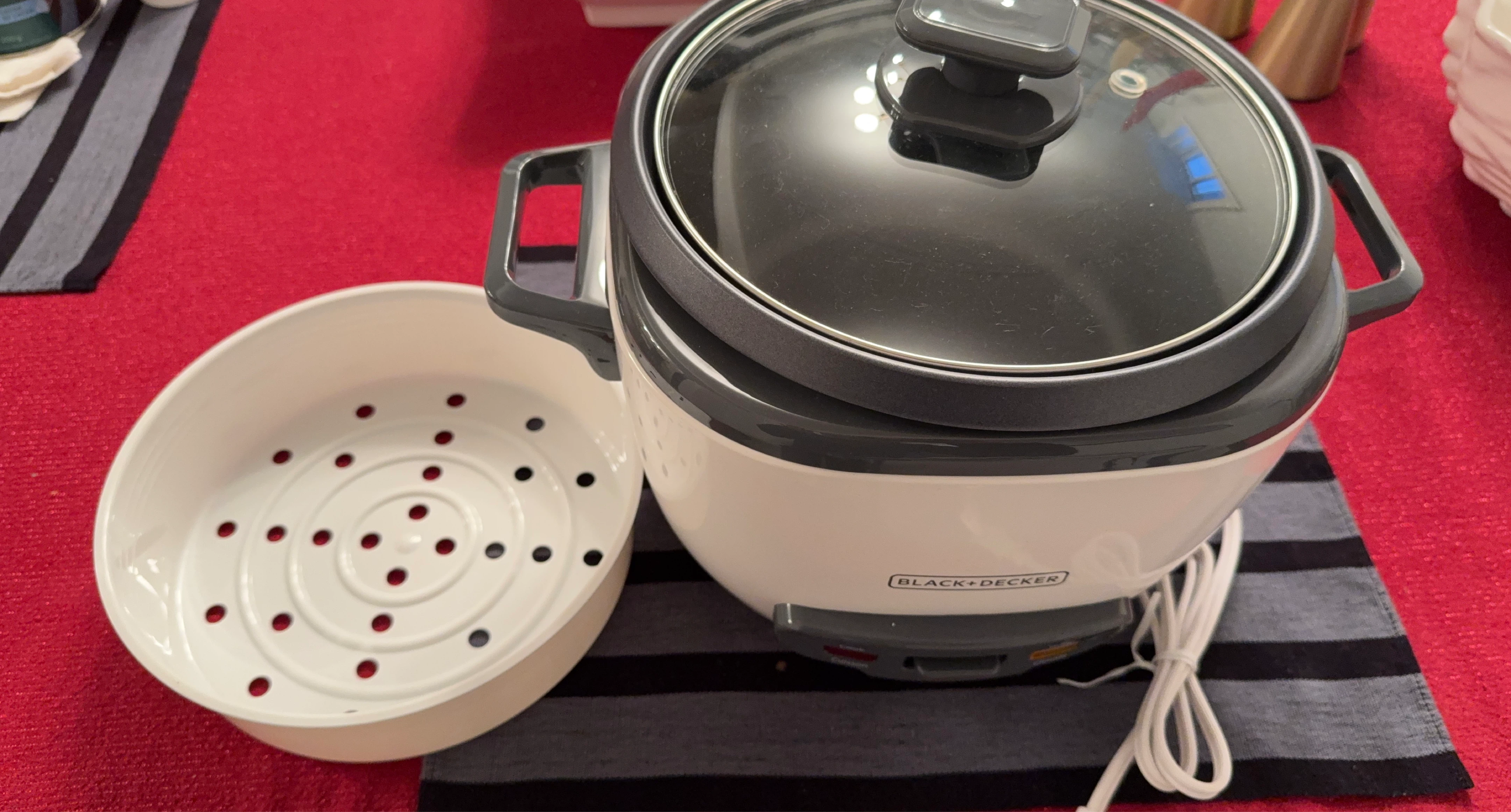 Black + Decker Rice Cooker with Steamer Basket