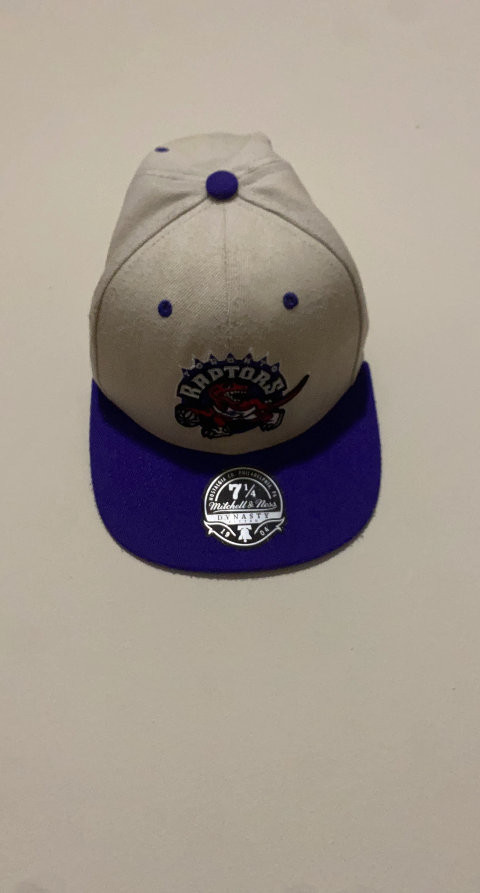 Mitchell & Ness Toronto Raptors Snapback Hat Size 7 1/4