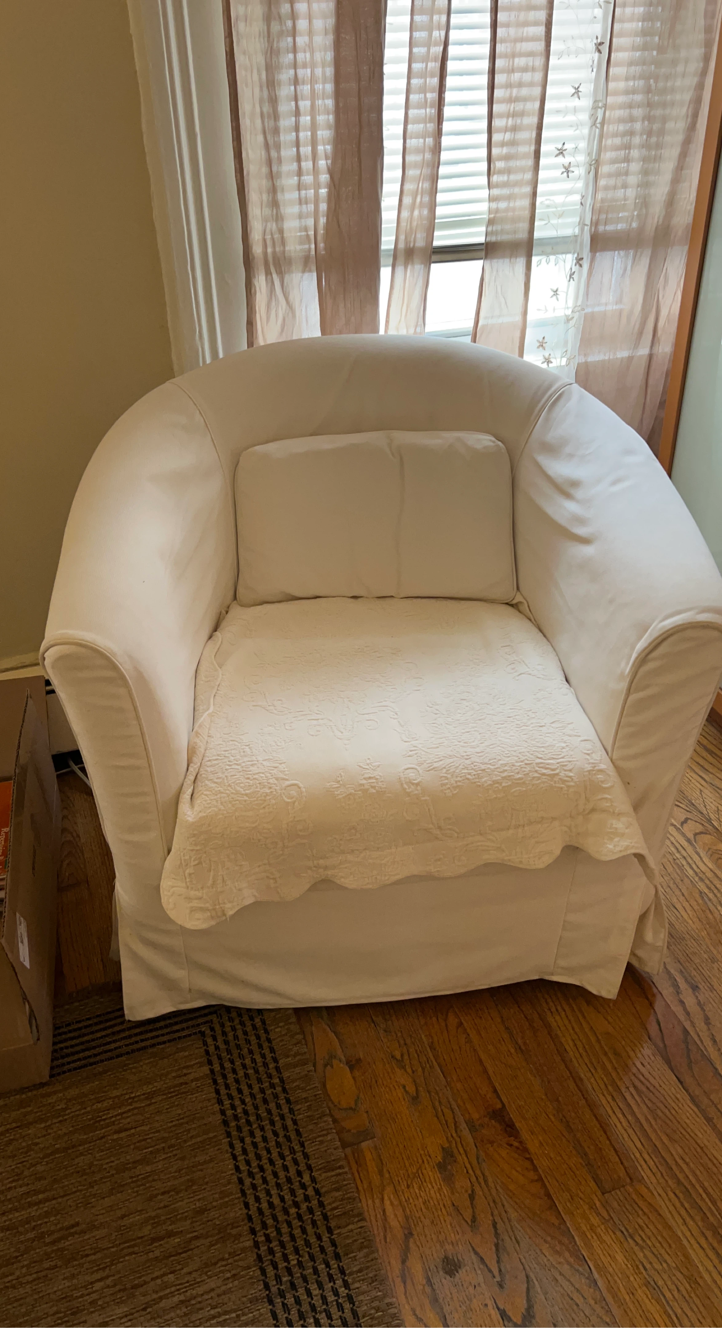 2 White ikea Accent Chairs with Lumbar Pillow - photo 2