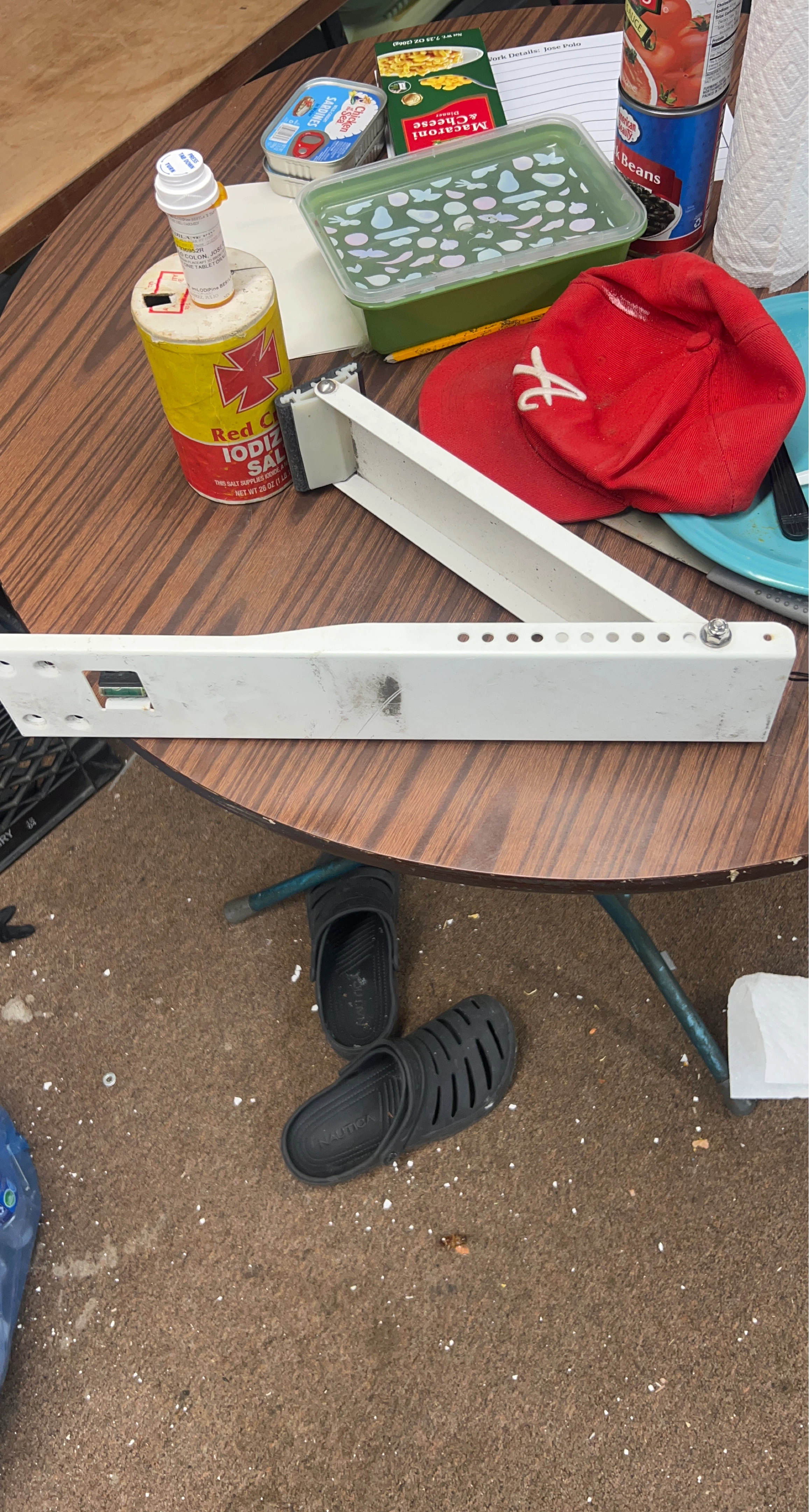 White Metal Bracket with Level