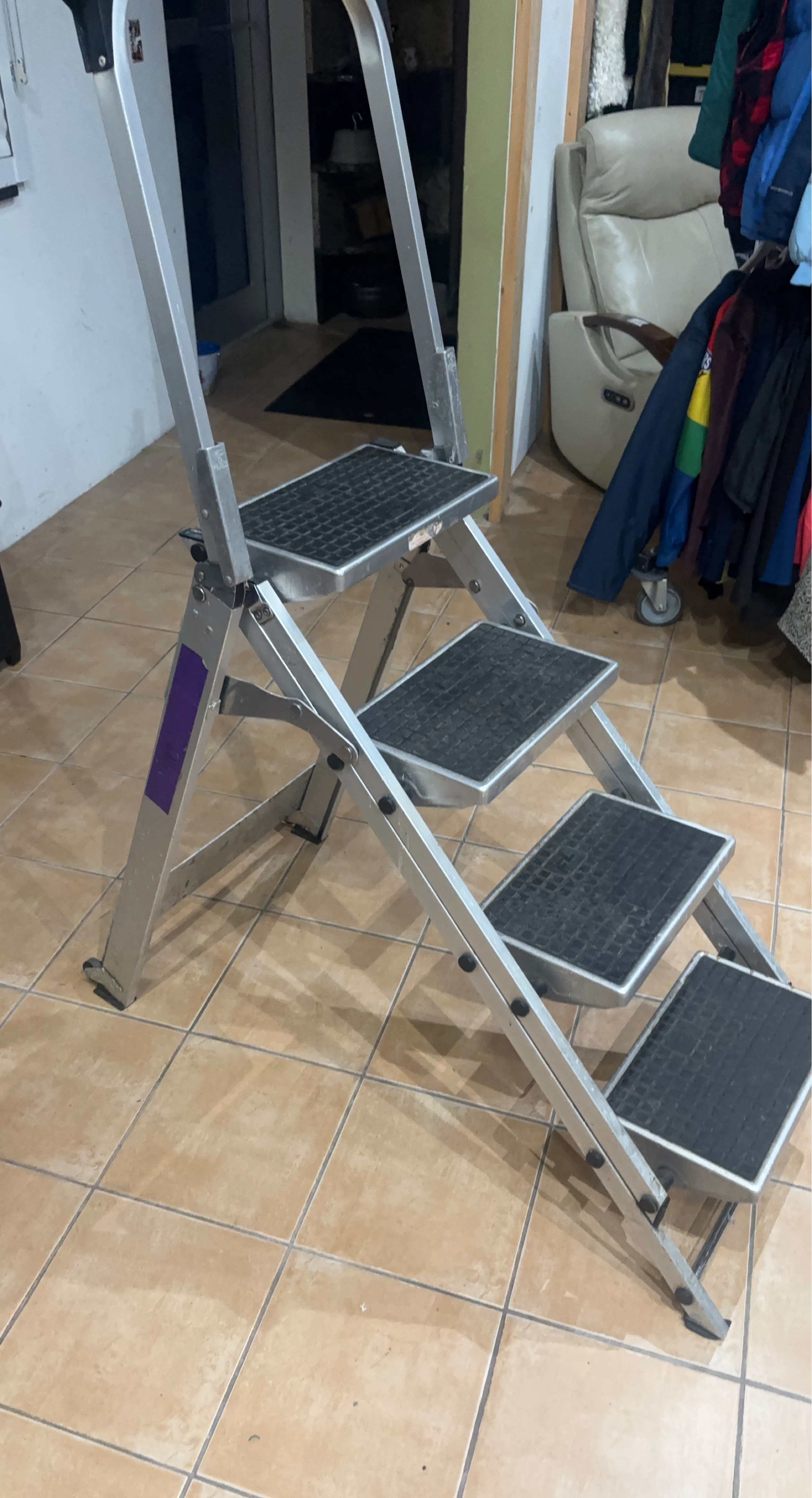 Folding Step Ladder