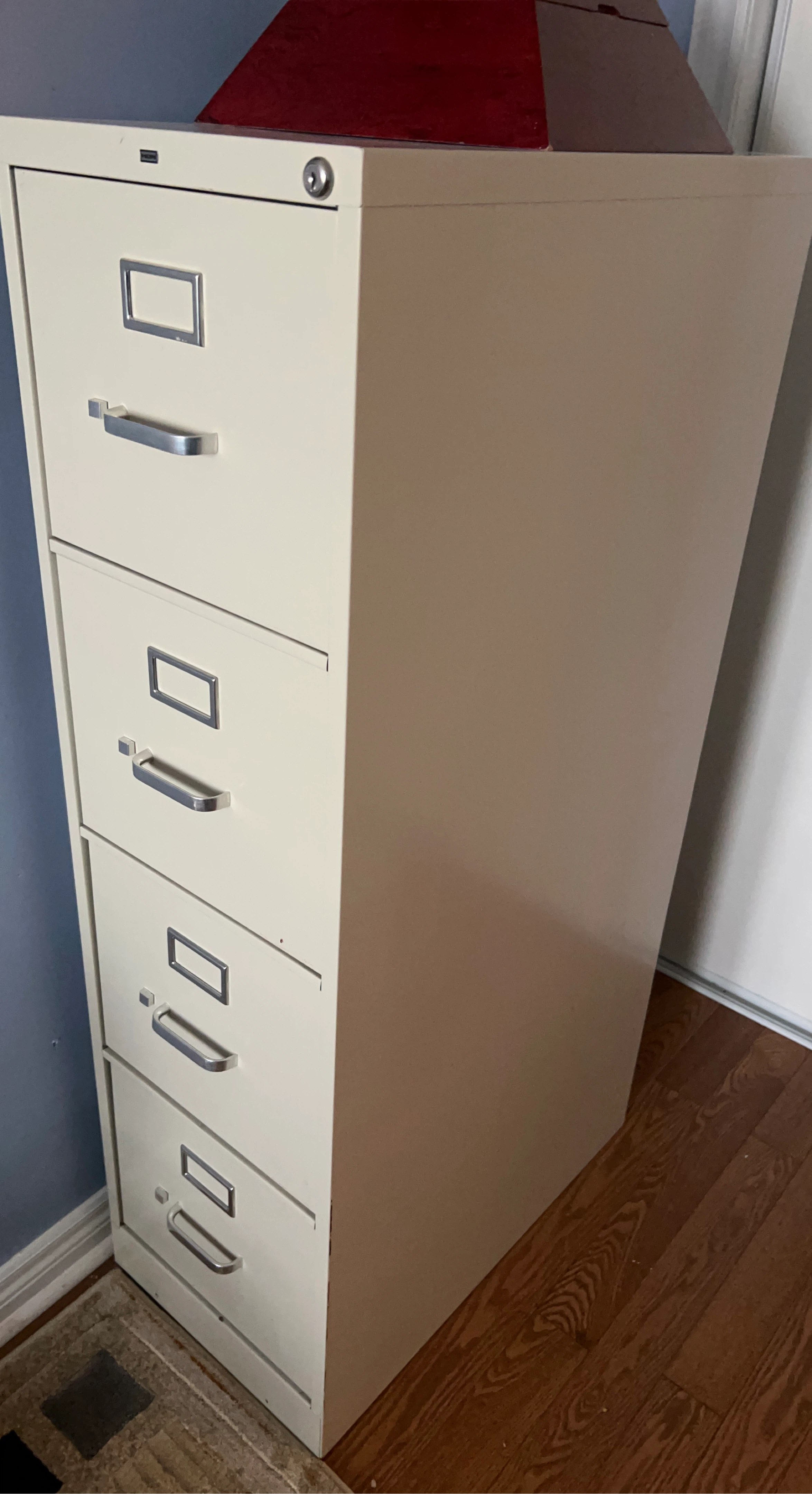 Cream 4-Drawer Metal Filing Cabinet with lock and key